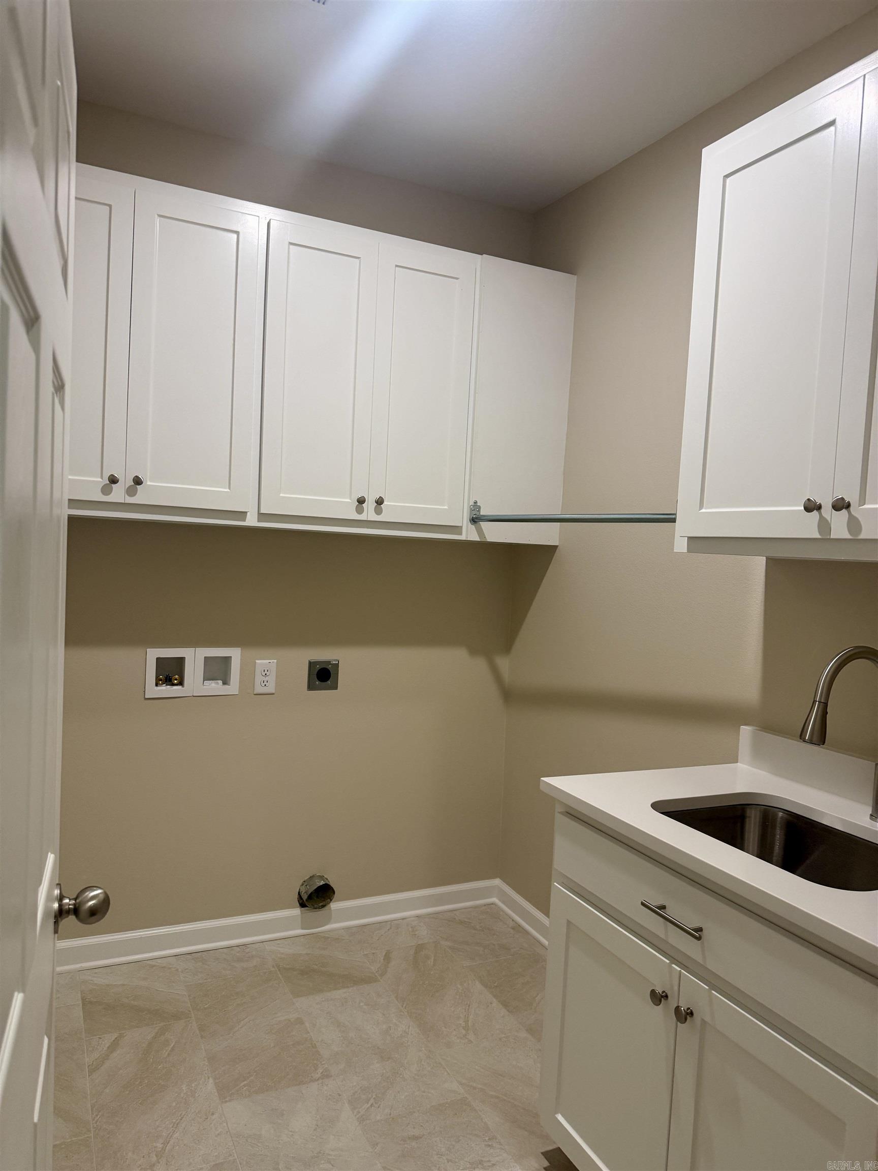 STONEYBROOK - Residential