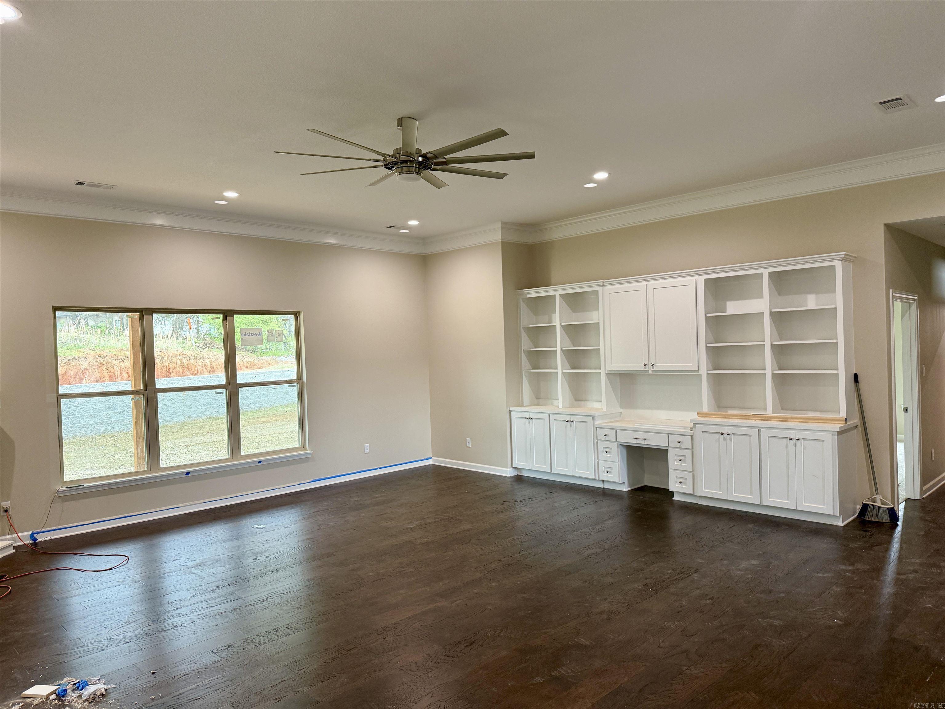 STONEYBROOK - Residential