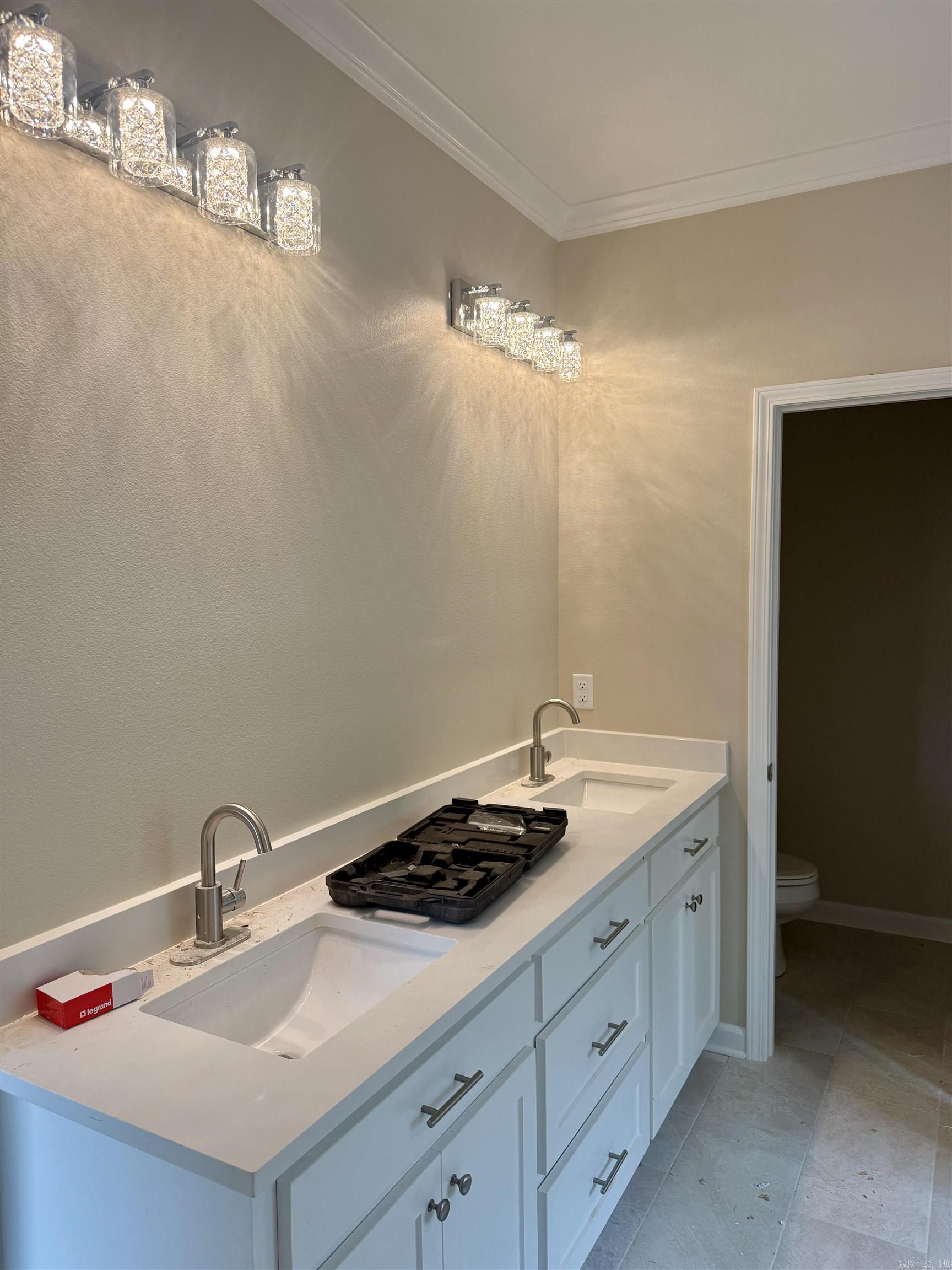 STONEYBROOK - Residential