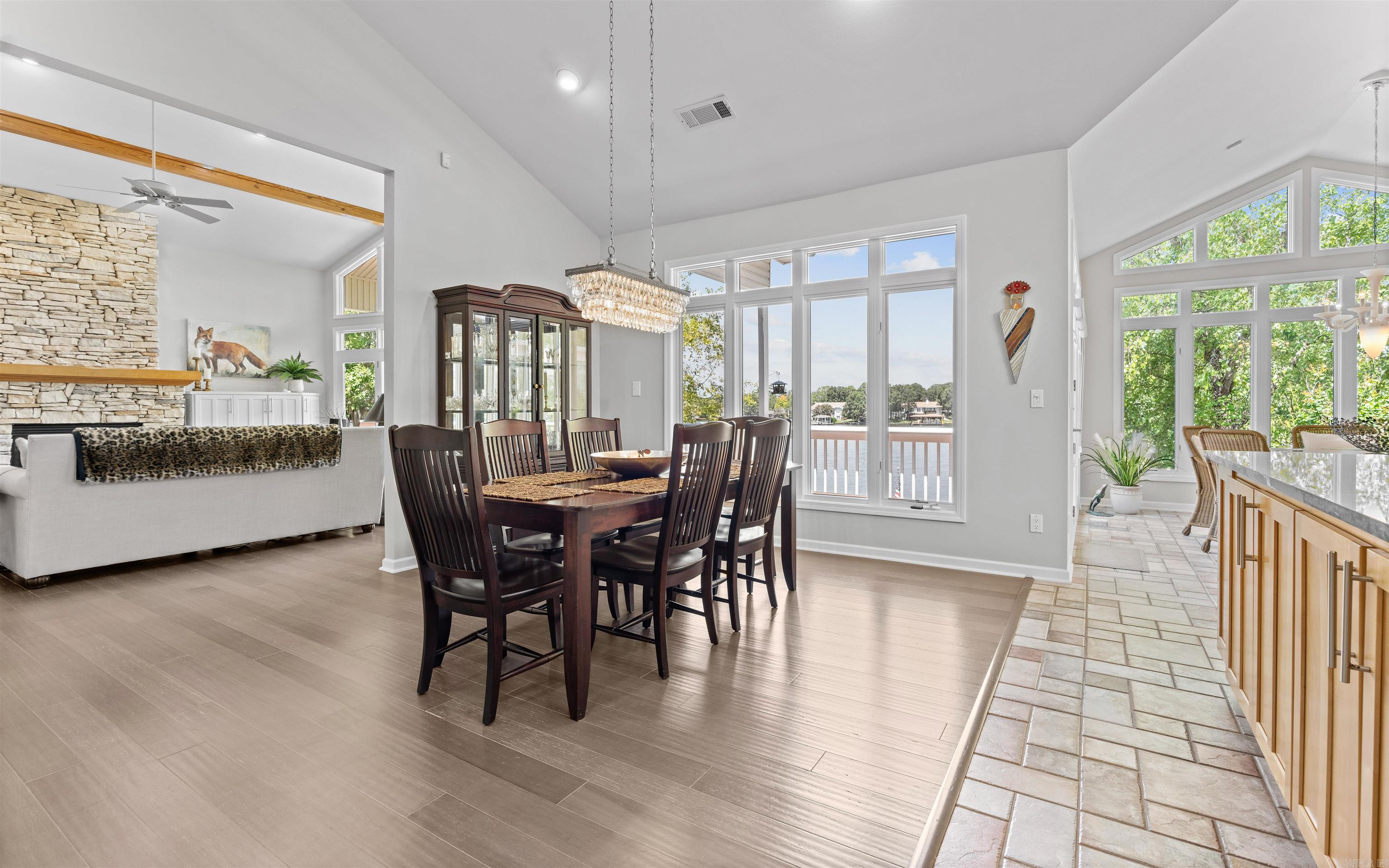 Promesa - Residential