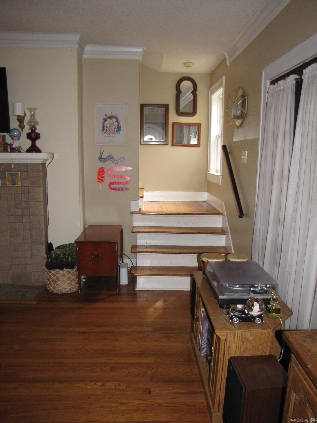 CHERRY & COX - Residential