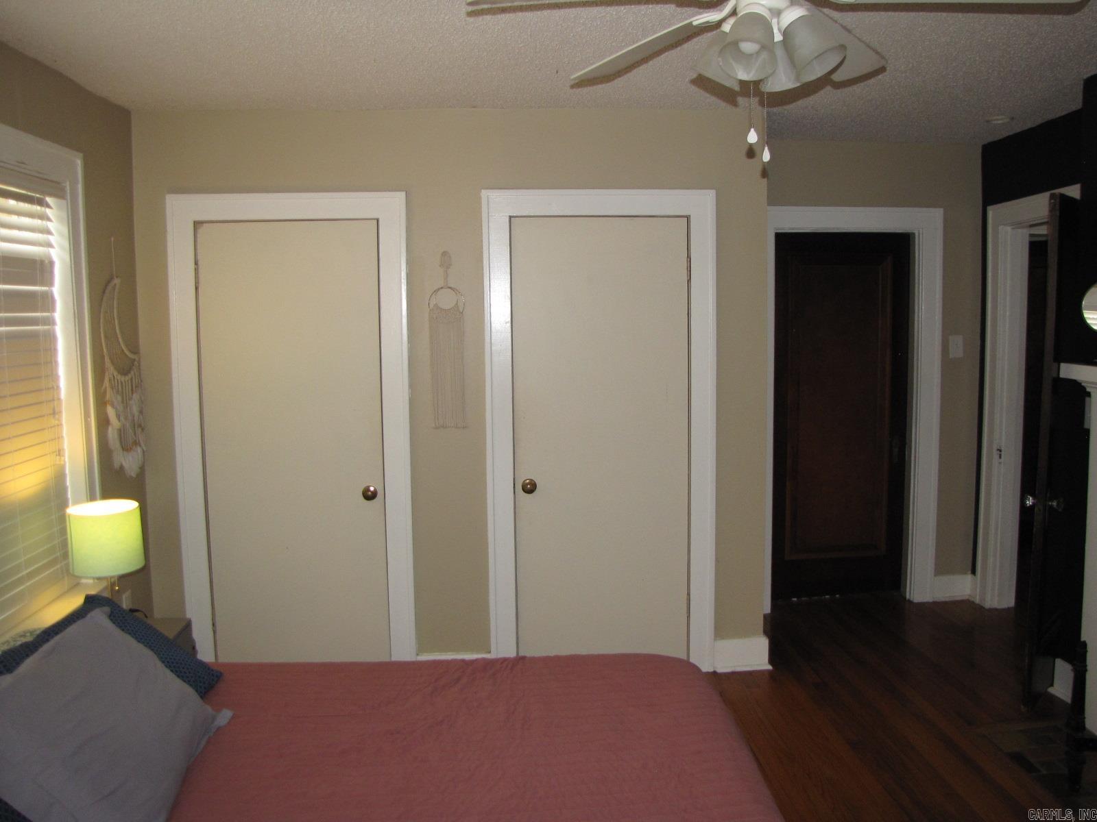 CHERRY & COX - Residential