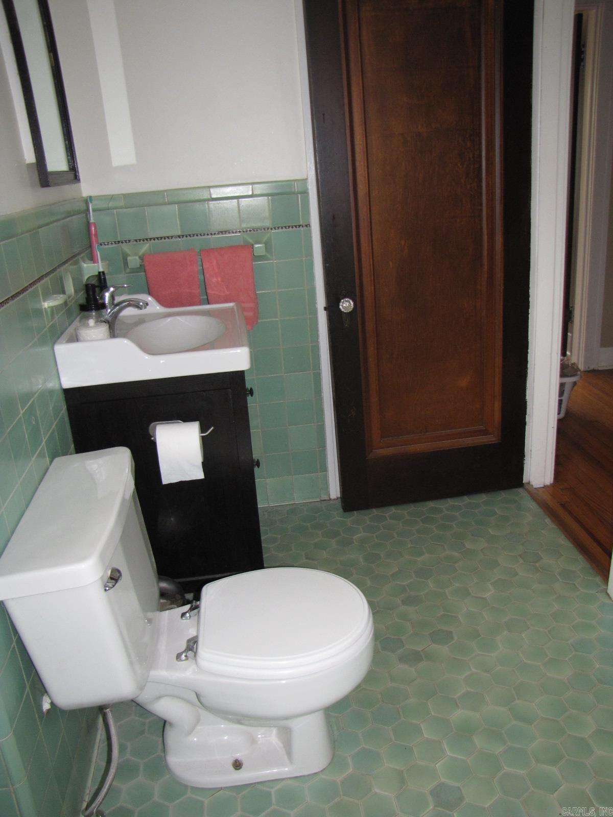 CHERRY & COX - Residential