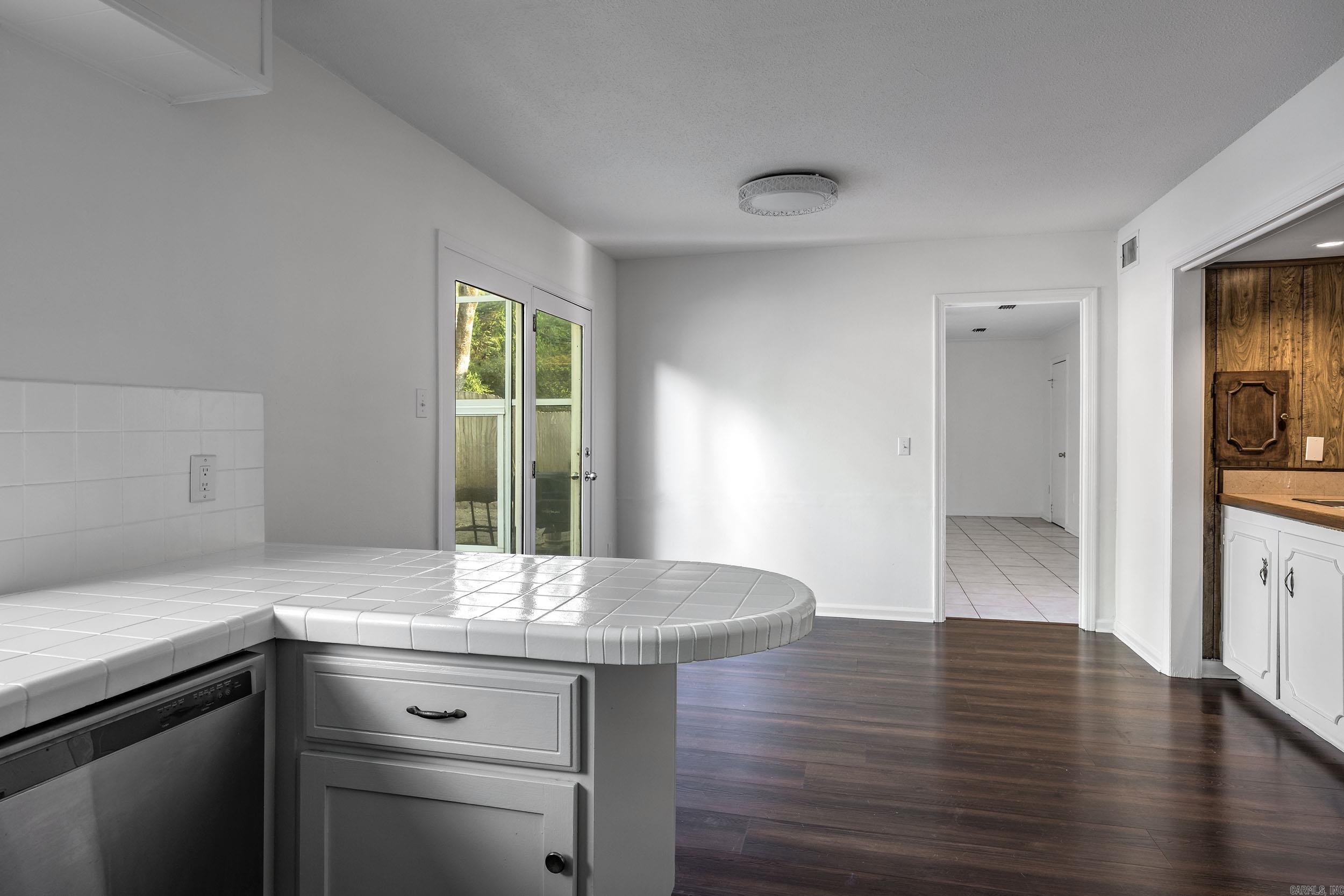 SHANNON HILLS EAST - Residential