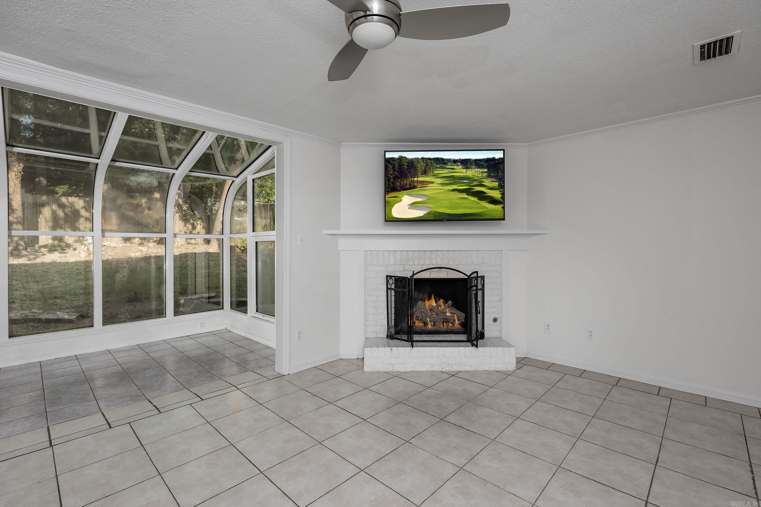 SHANNON HILLS EAST - Residential