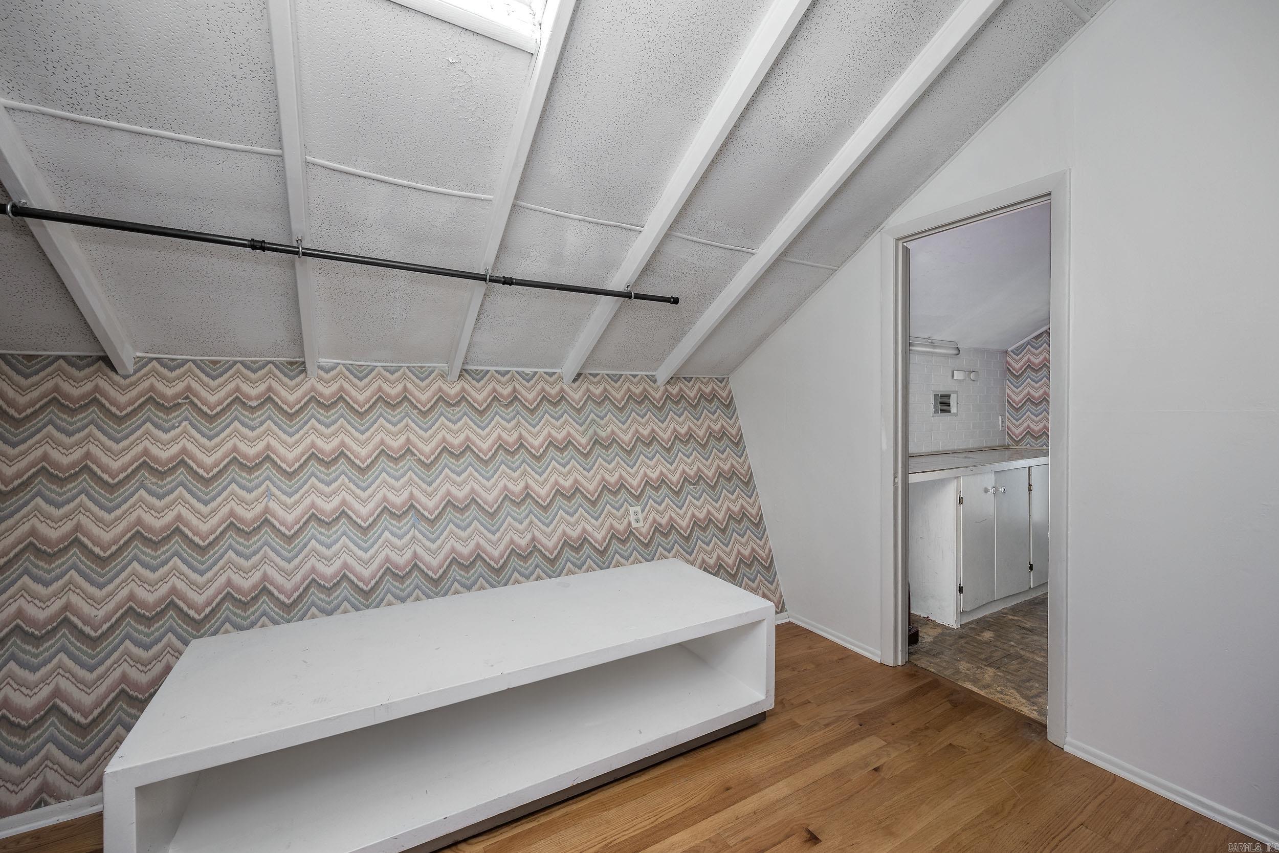 SHANNON HILLS EAST - Residential