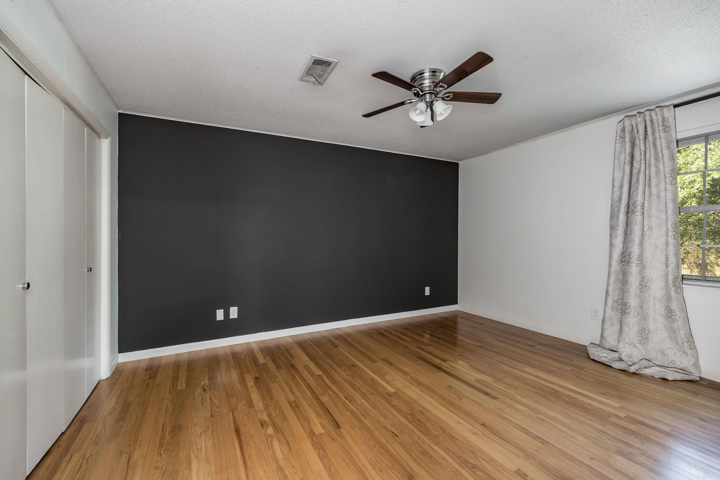 SHANNON HILLS EAST - Residential