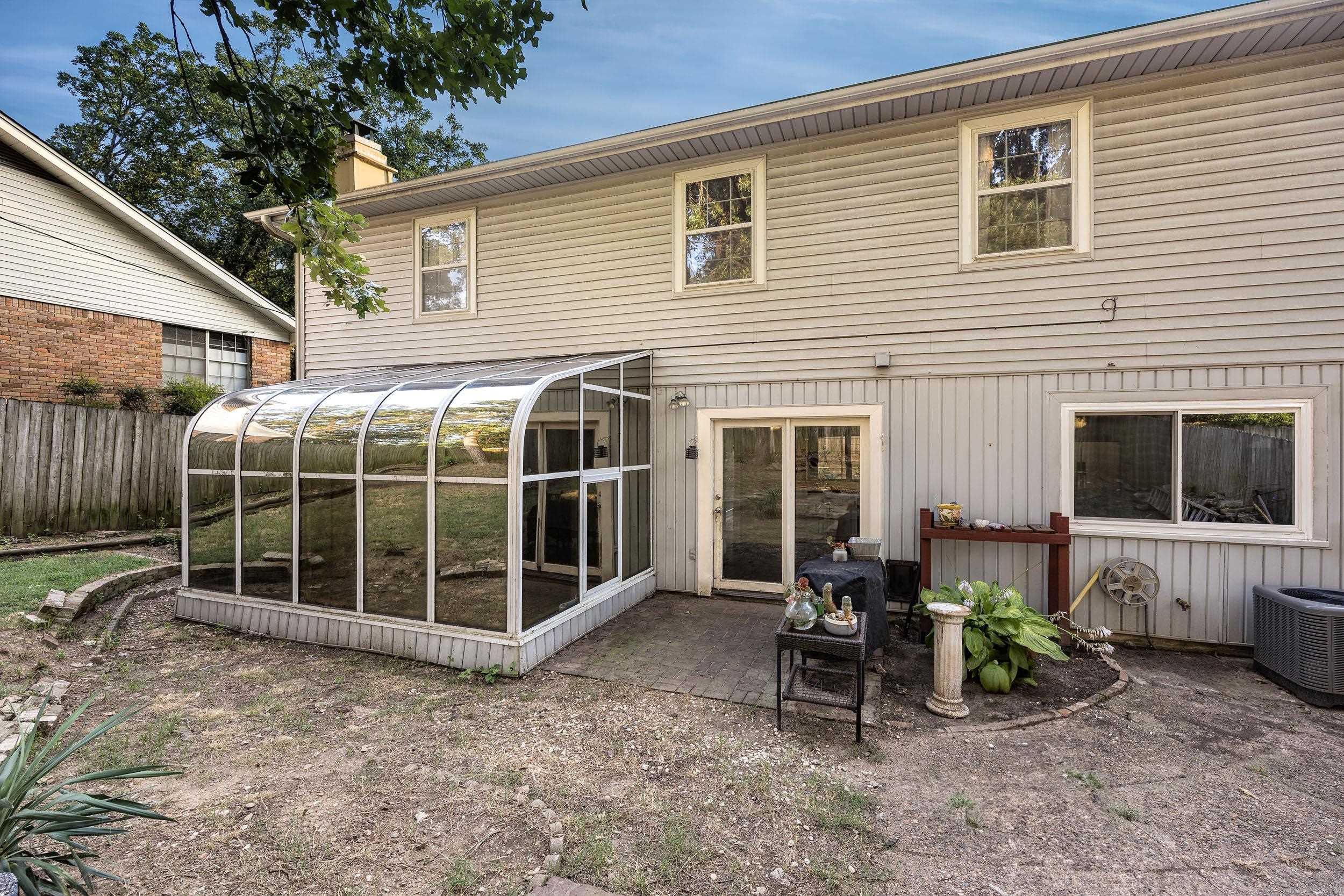 SHANNON HILLS EAST - Residential