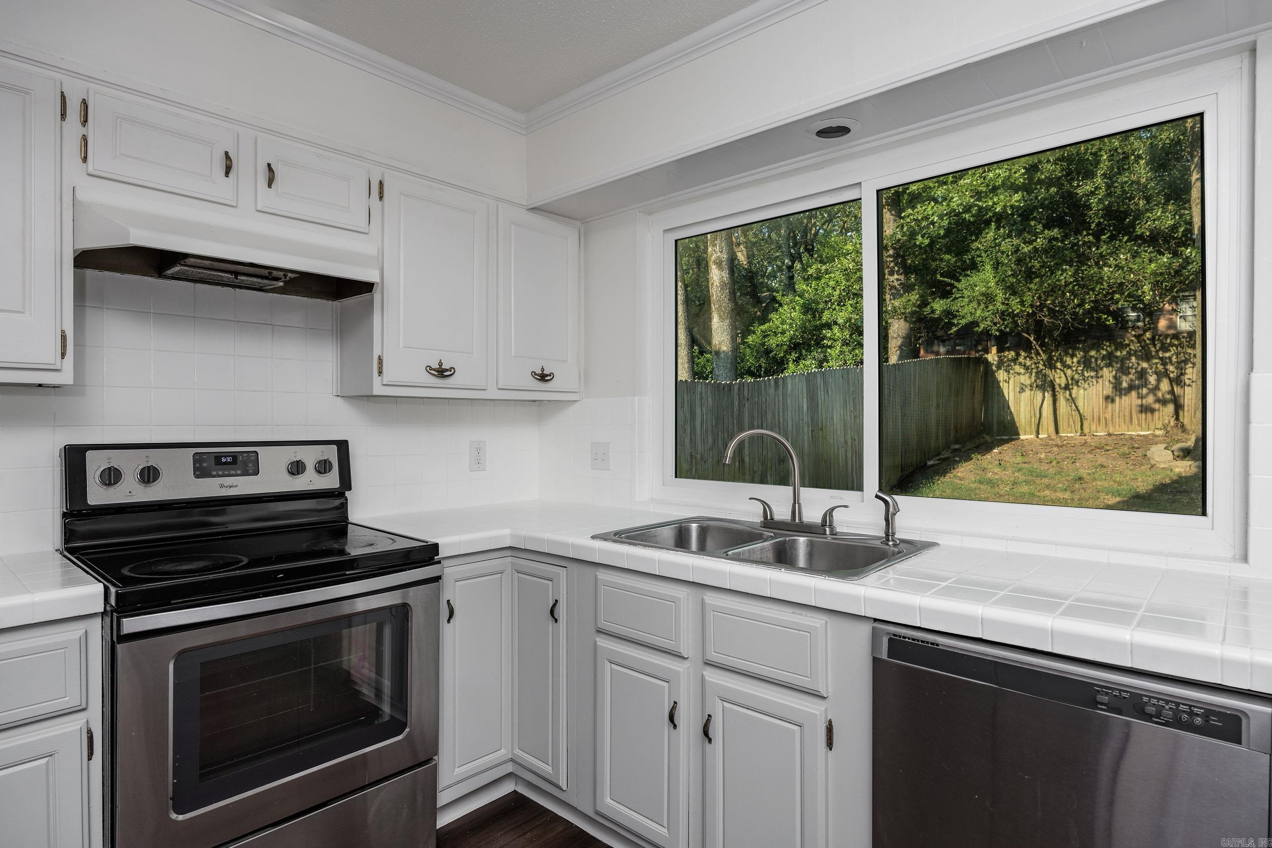 SHANNON HILLS EAST - Residential