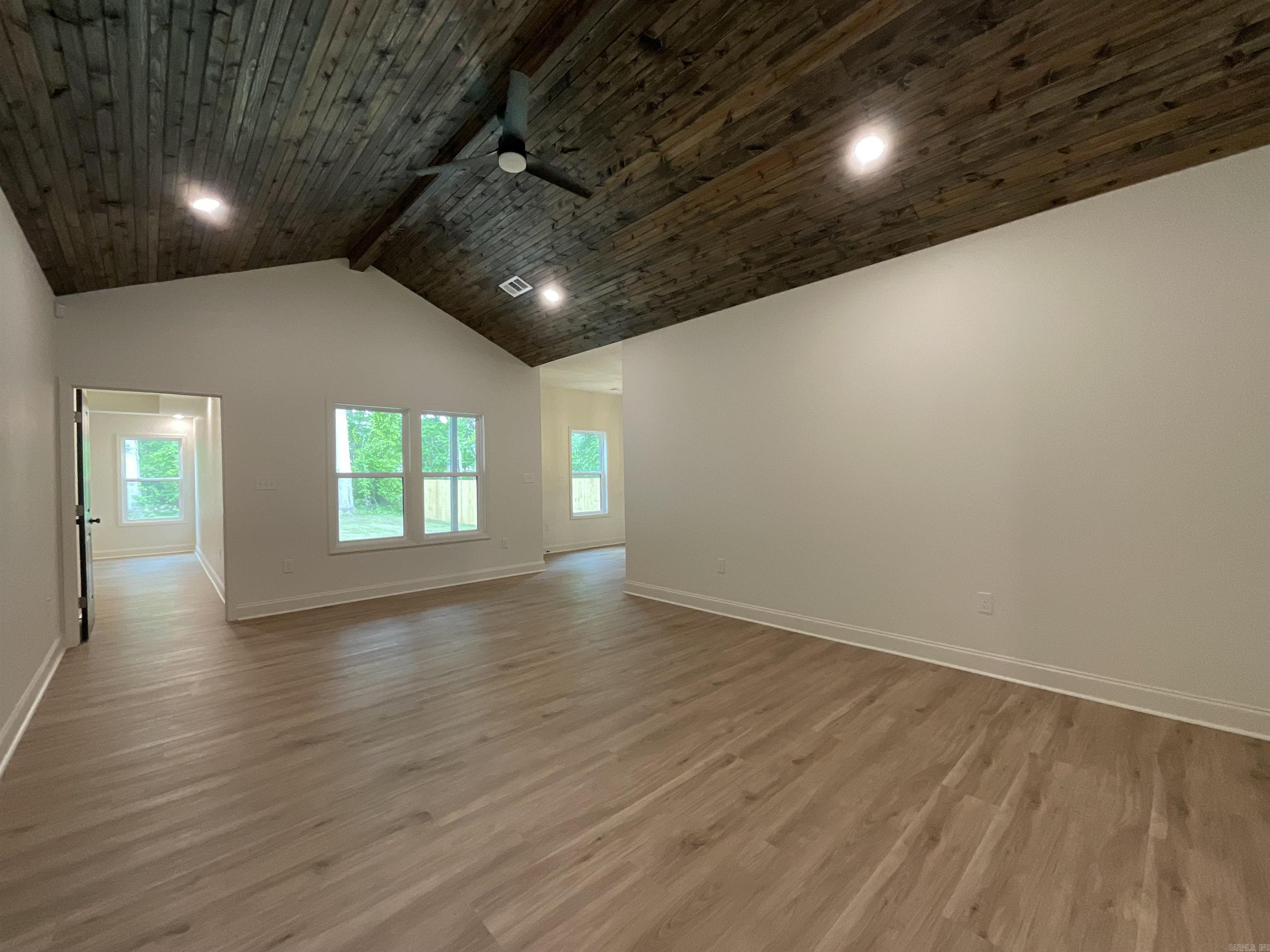 BROWN ADD TO JACK - Residential