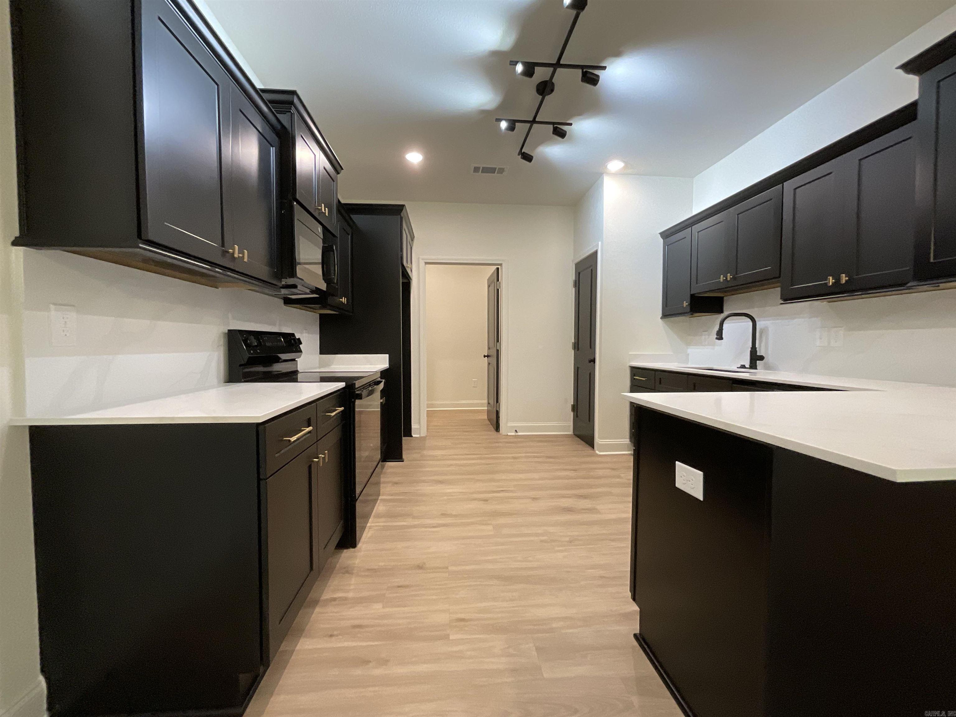 BROWN ADD TO JACK - Residential