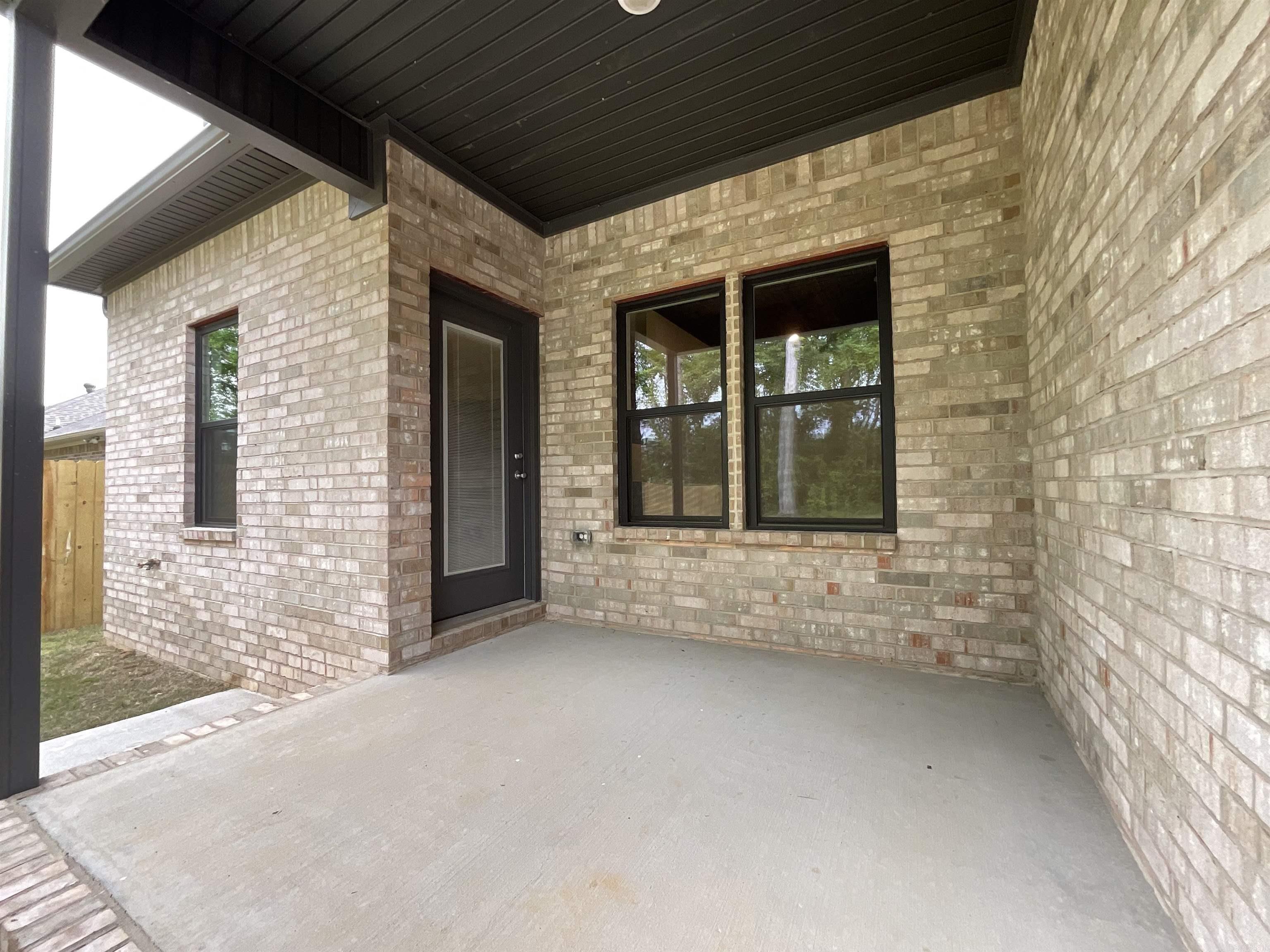 BROWN ADD TO JACK - Residential
