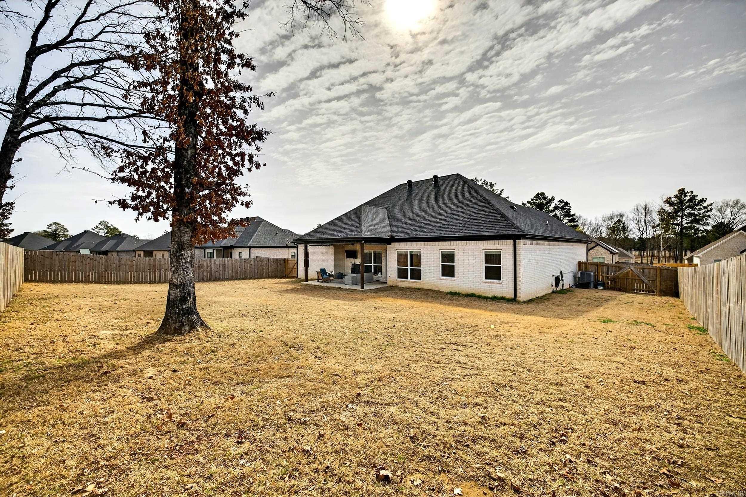 HIDDEN VALLEY ESTATES - Residential