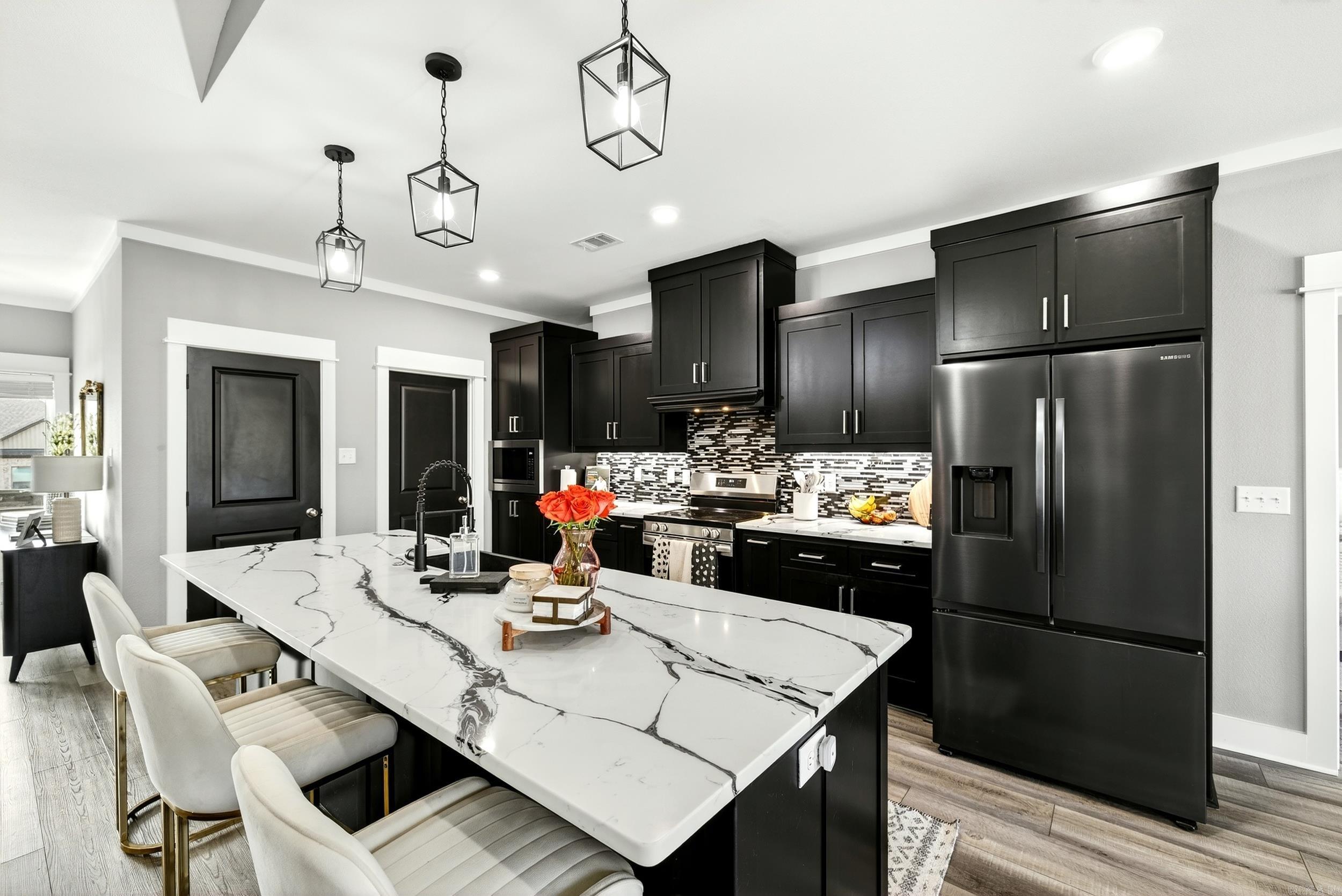 HIDDEN VALLEY ESTATES - Residential