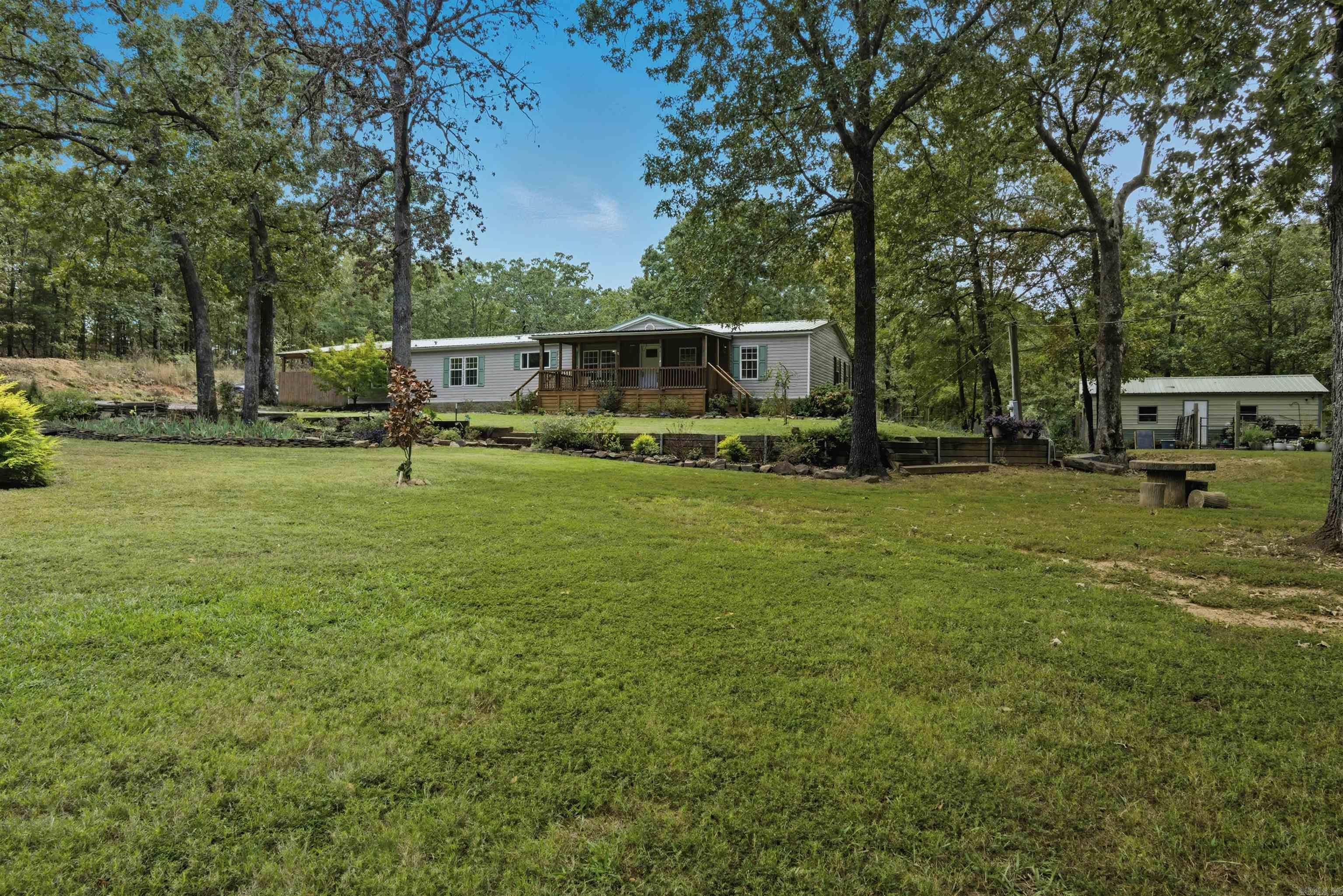 SIMPSON ESTATES - Residential