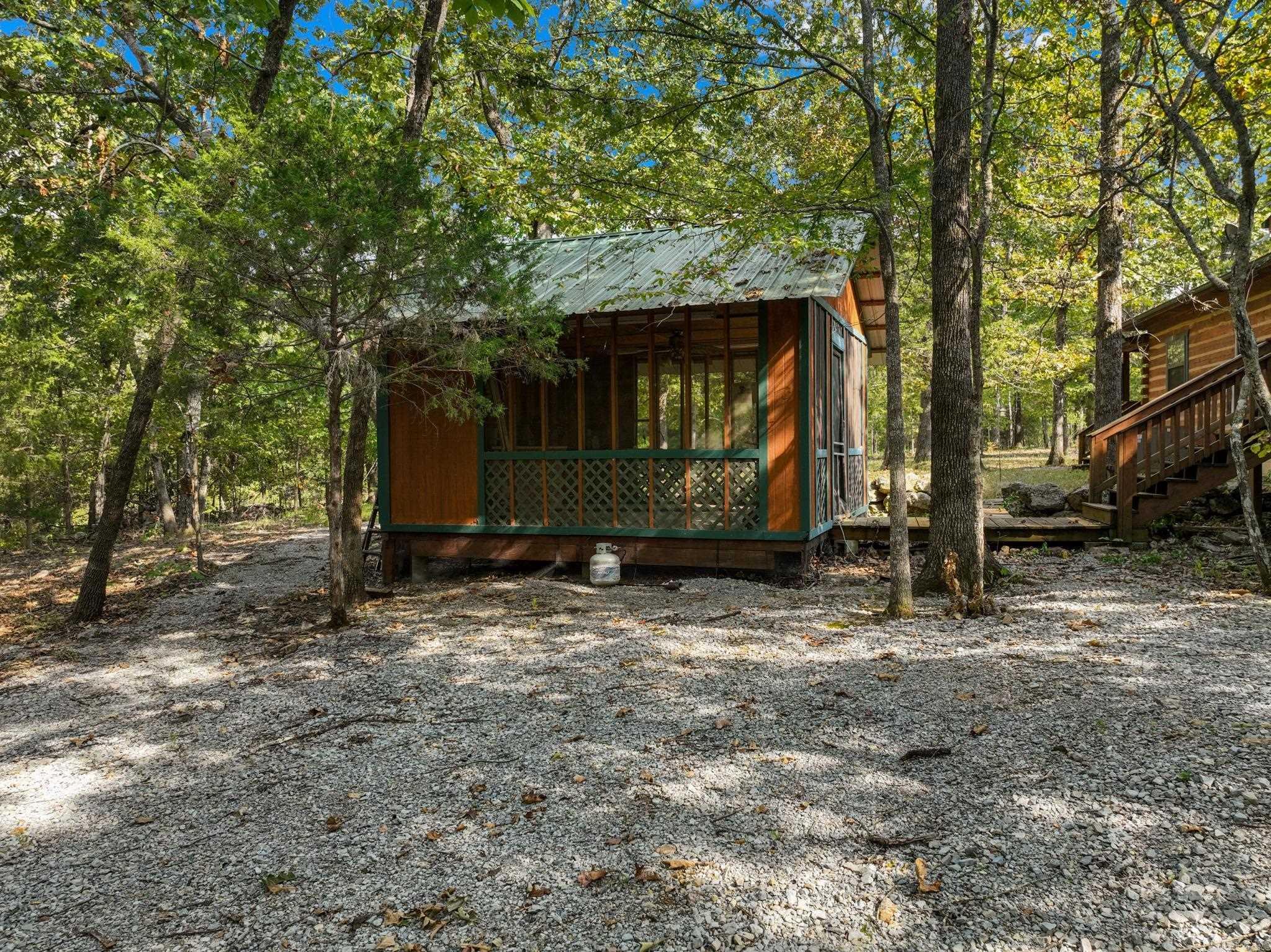 WHITE WATER ESTATES - Residential