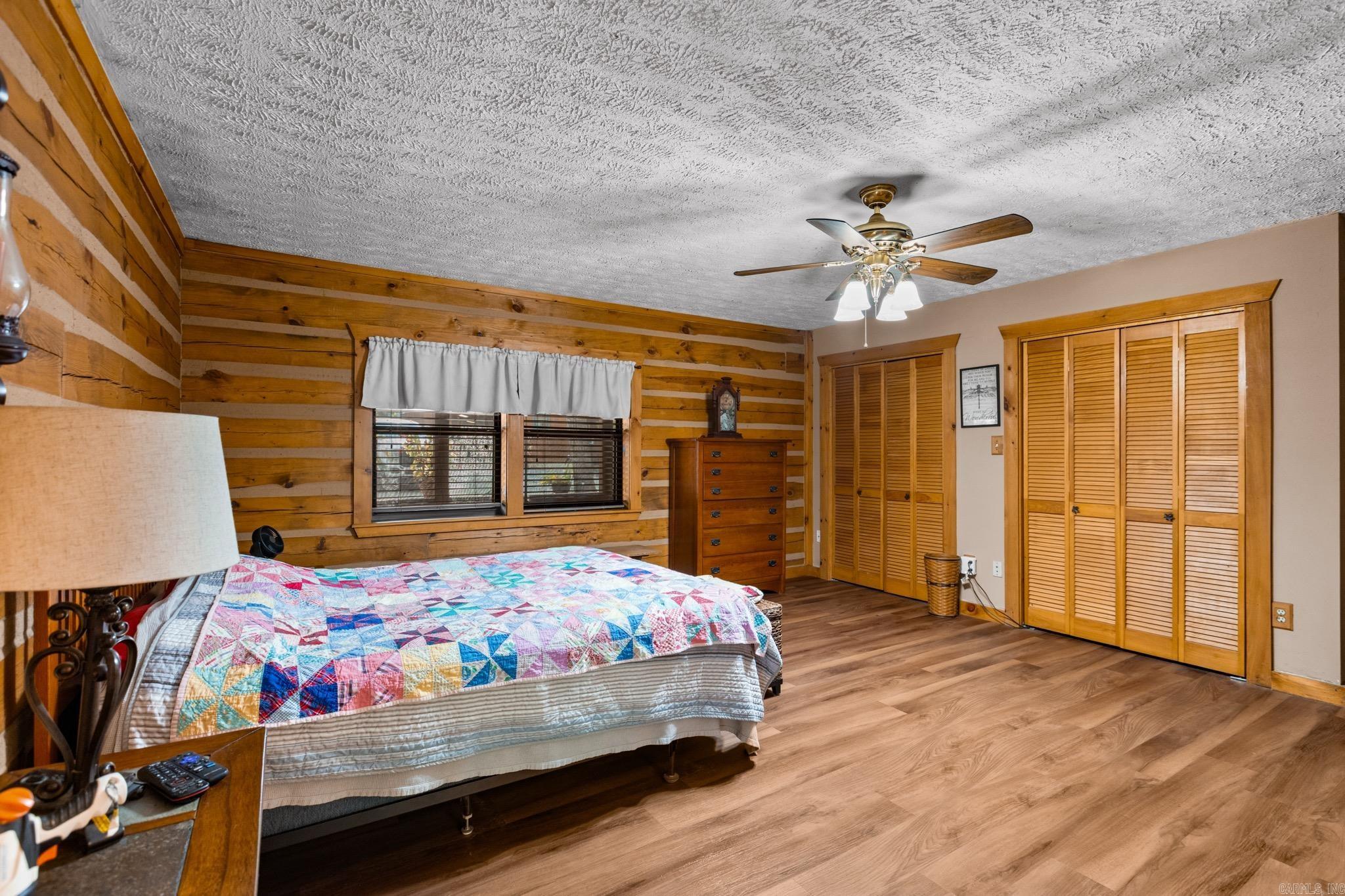 WHITE WATER ESTATES - Residential