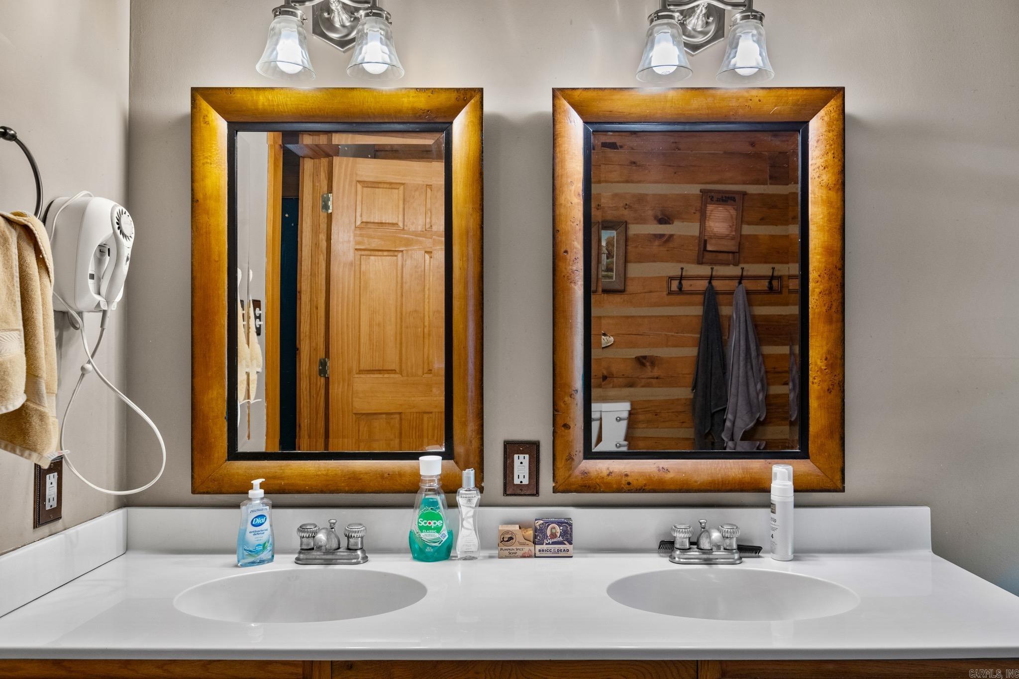 WHITE WATER ESTATES - Residential