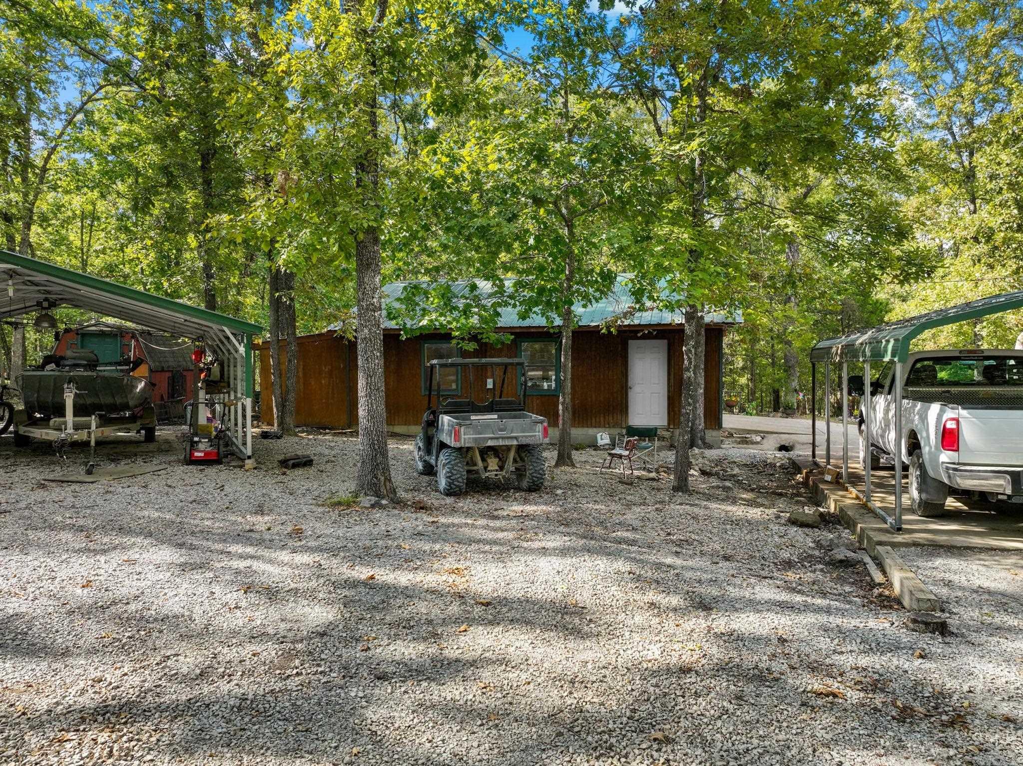 WHITE WATER ESTATES - Residential