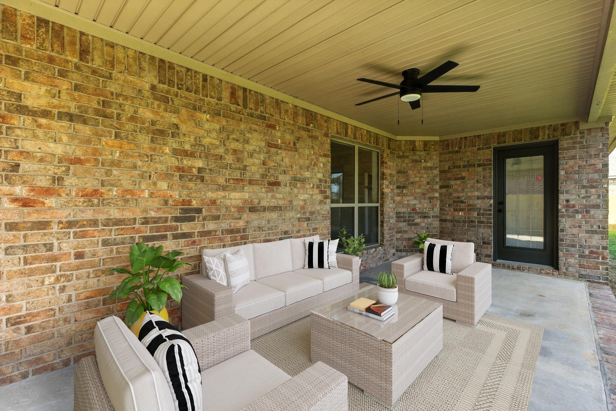 COUNTRY CLUB OF ARK THE - Residential