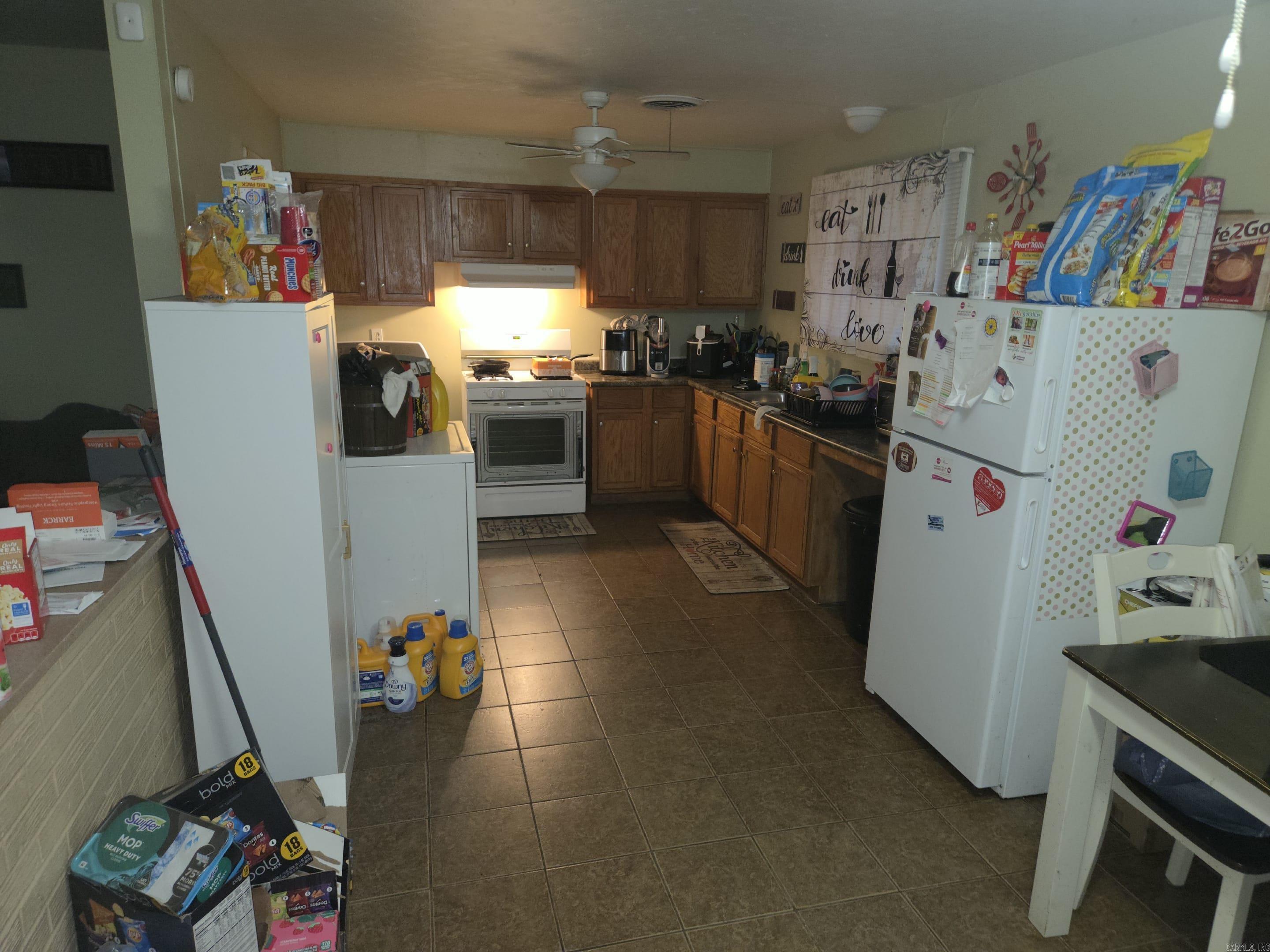 SHADY GROVE - Residential