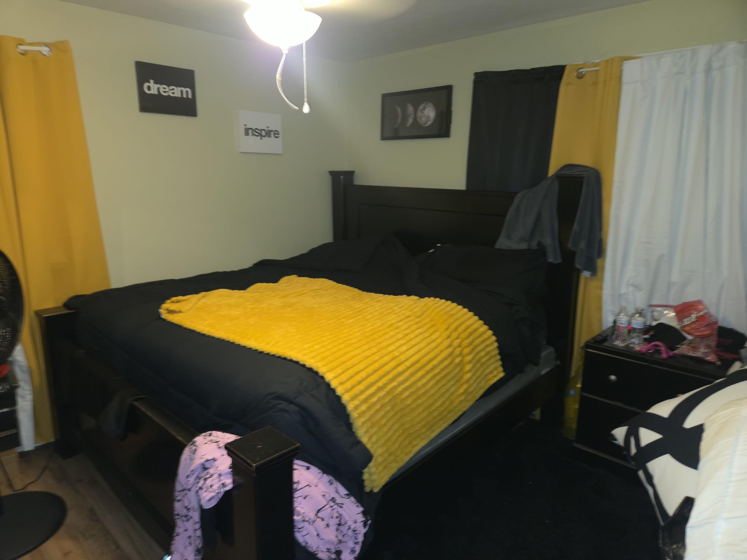 SHADY GROVE - Residential