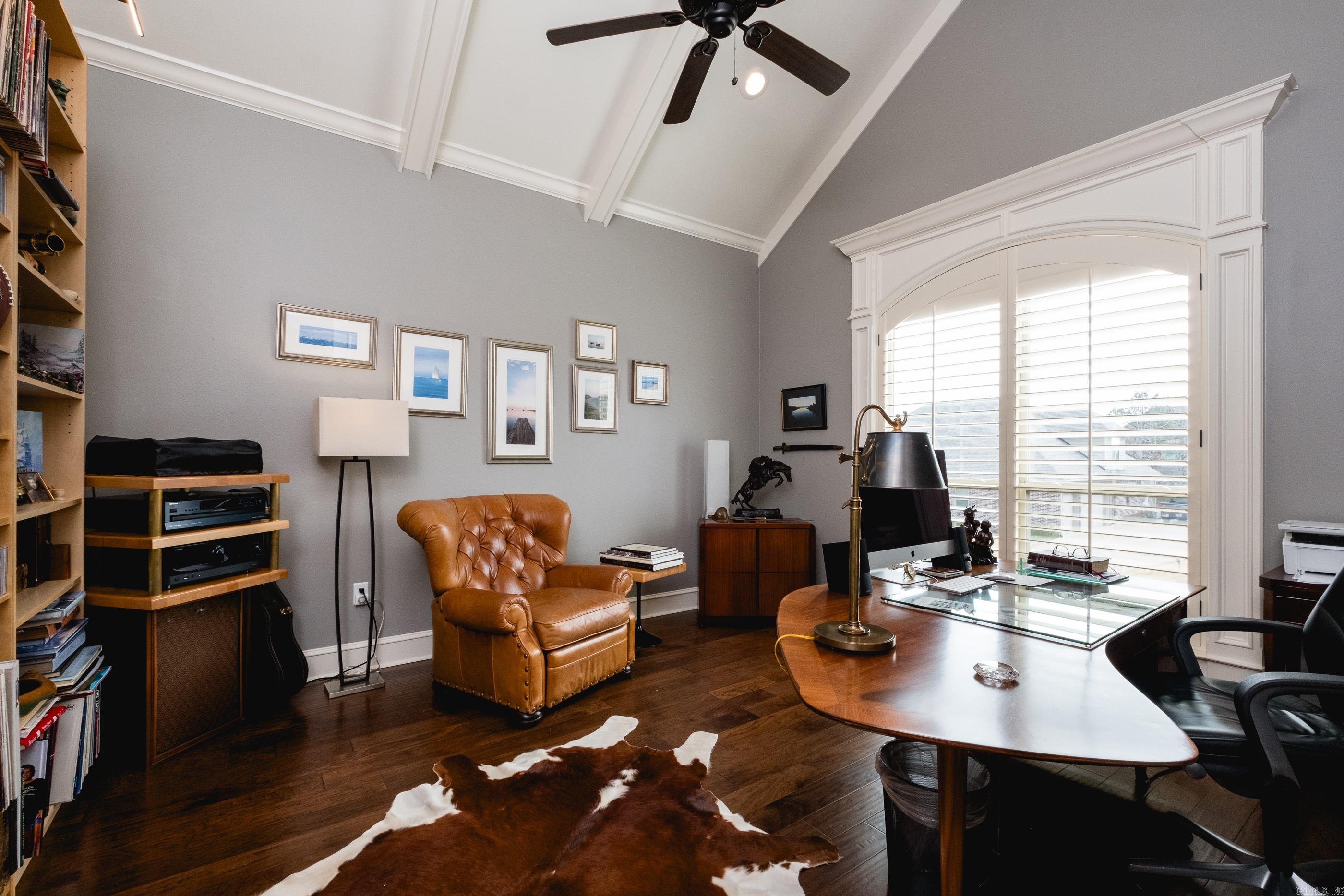 WOODLANDS EDGE - Residential