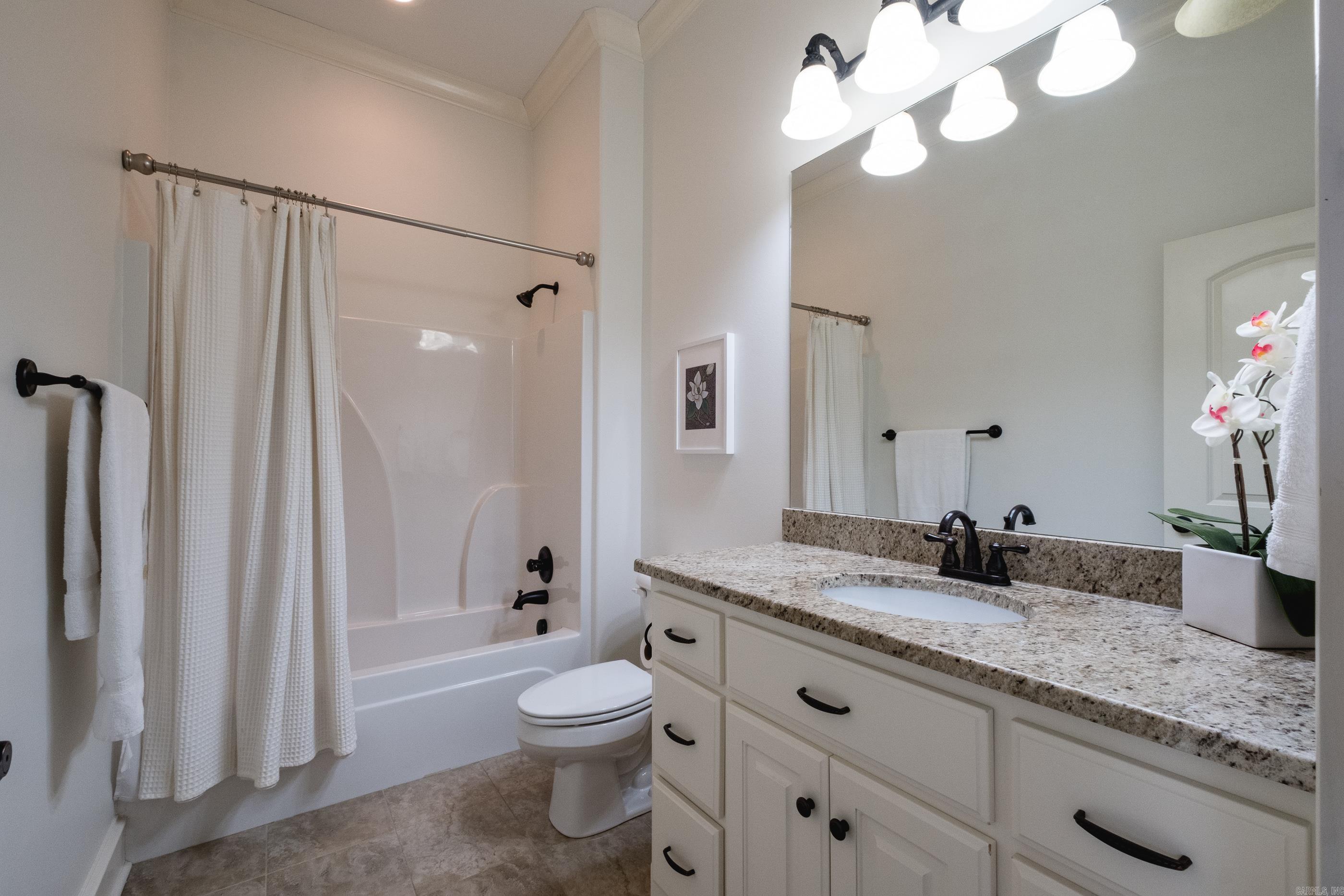 WOODLANDS EDGE - Residential