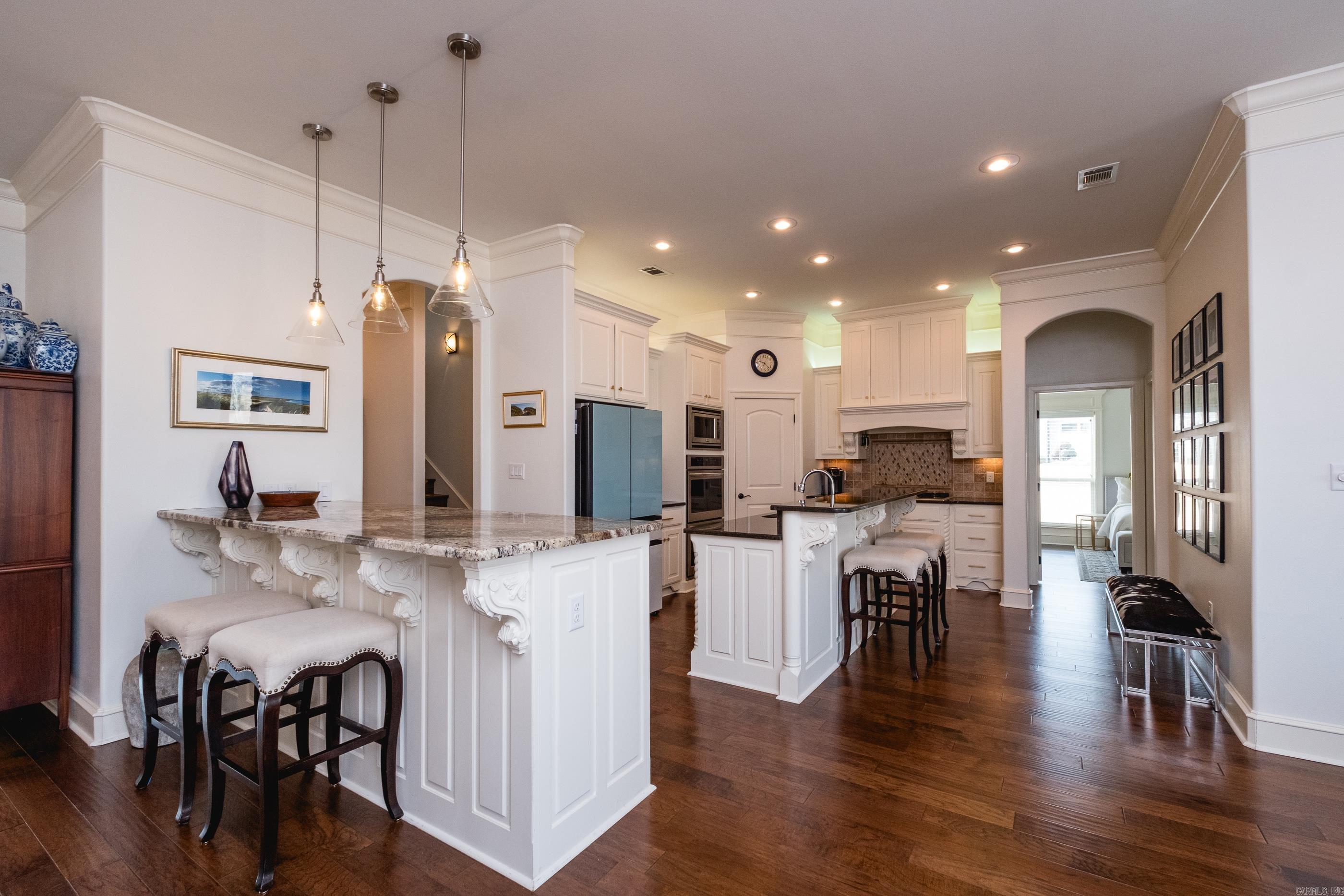 WOODLANDS EDGE - Residential