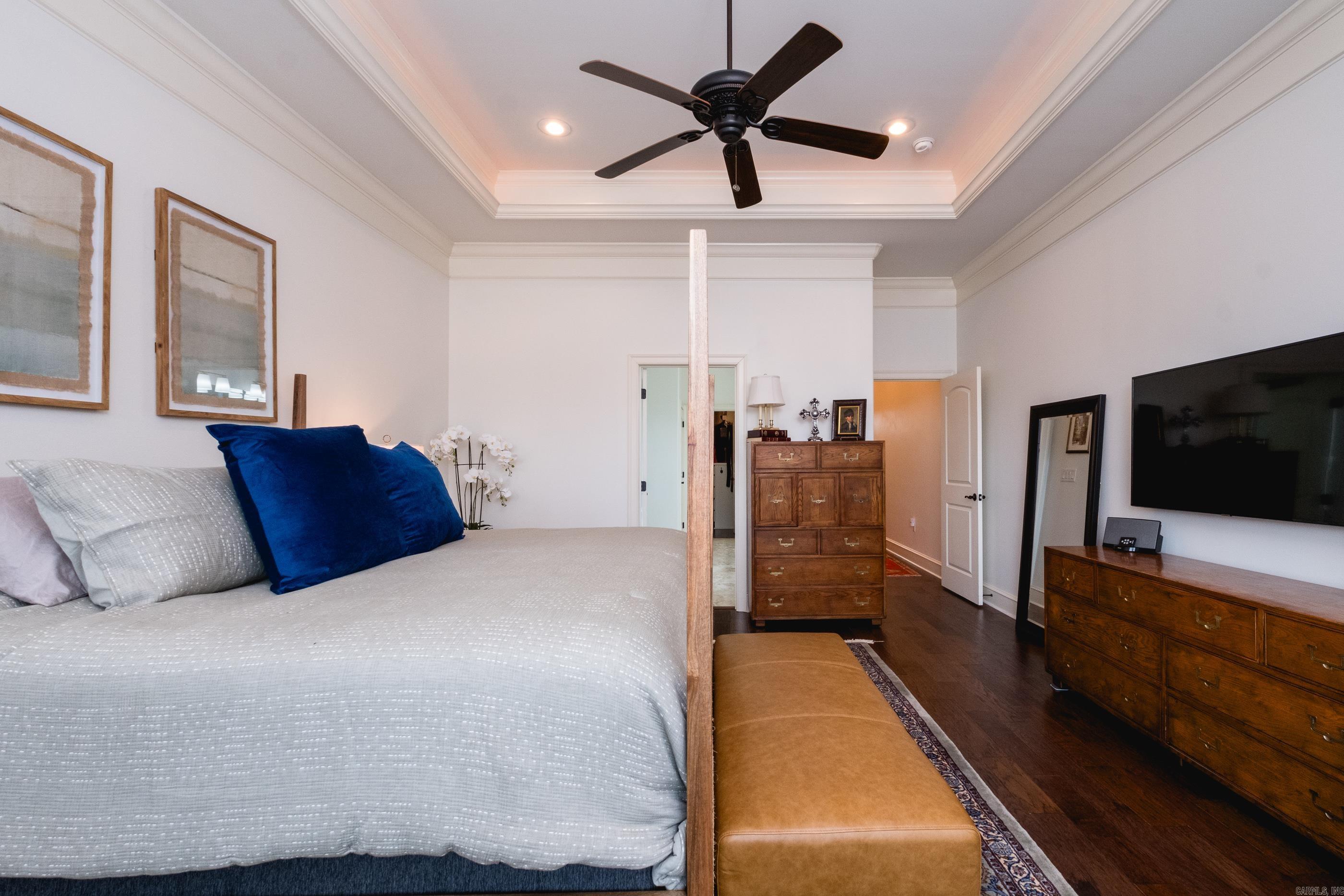 WOODLANDS EDGE - Residential