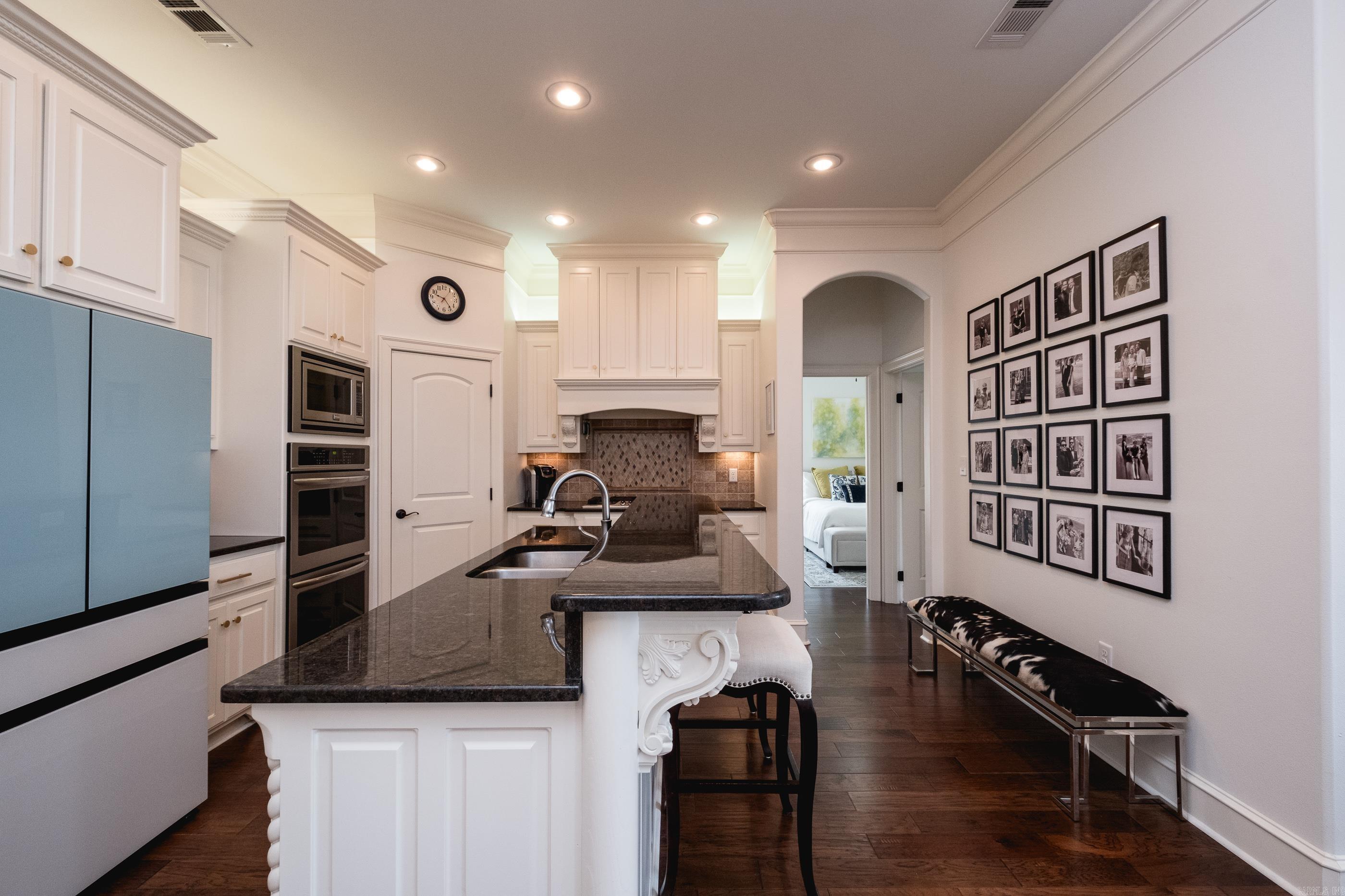 WOODLANDS EDGE - Residential