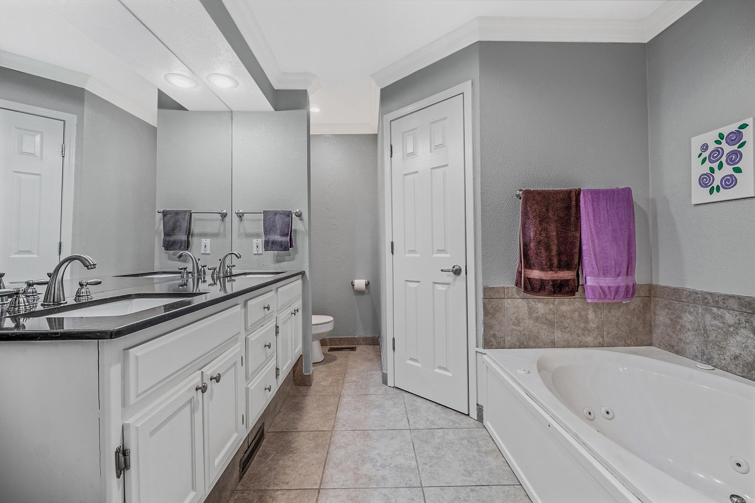 SECLUDED HILLS ADDN - Residential