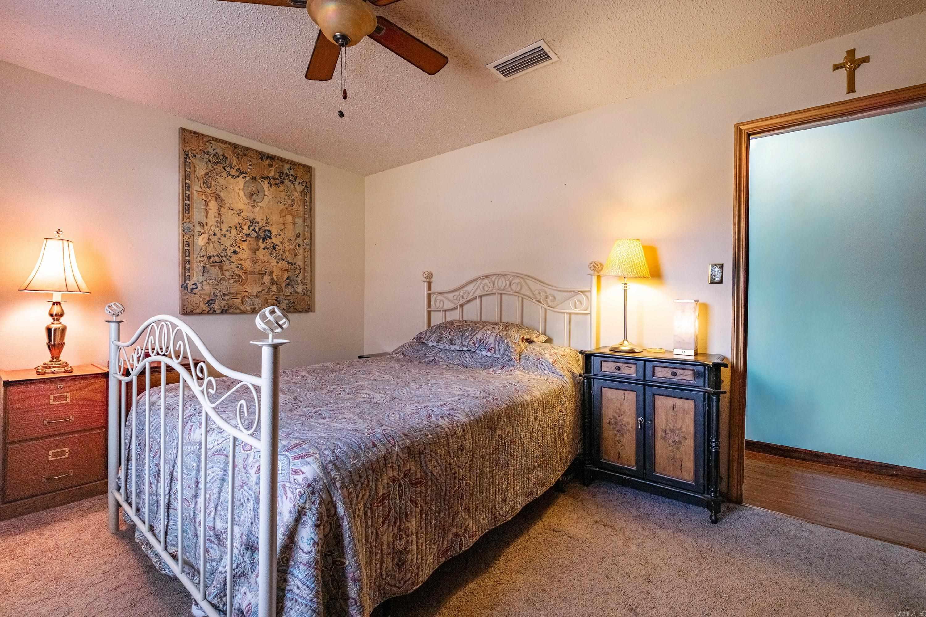 TOWN & COUNTRY ESTATES - Residential