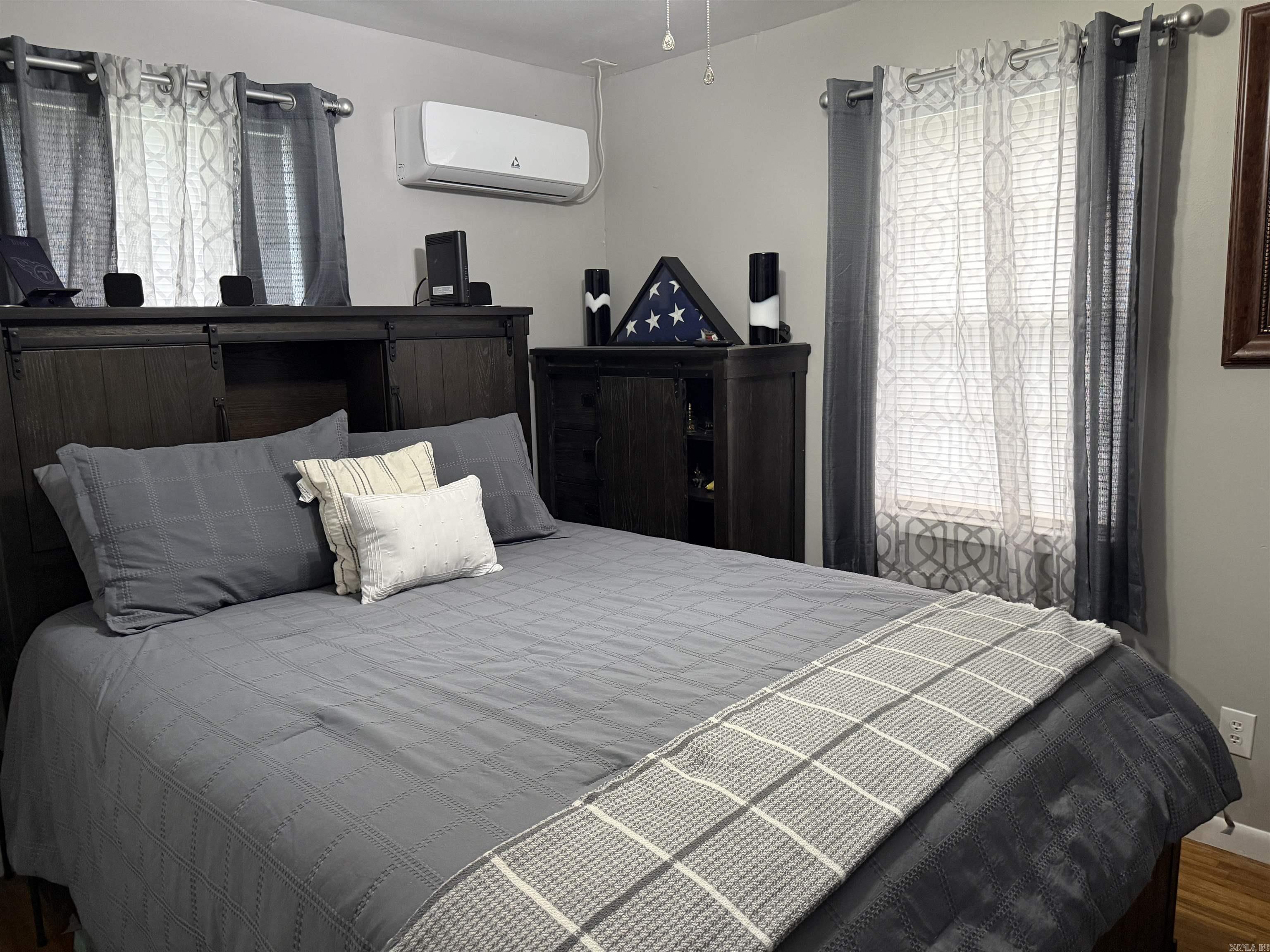 LINCOLN RESERVE - Residential