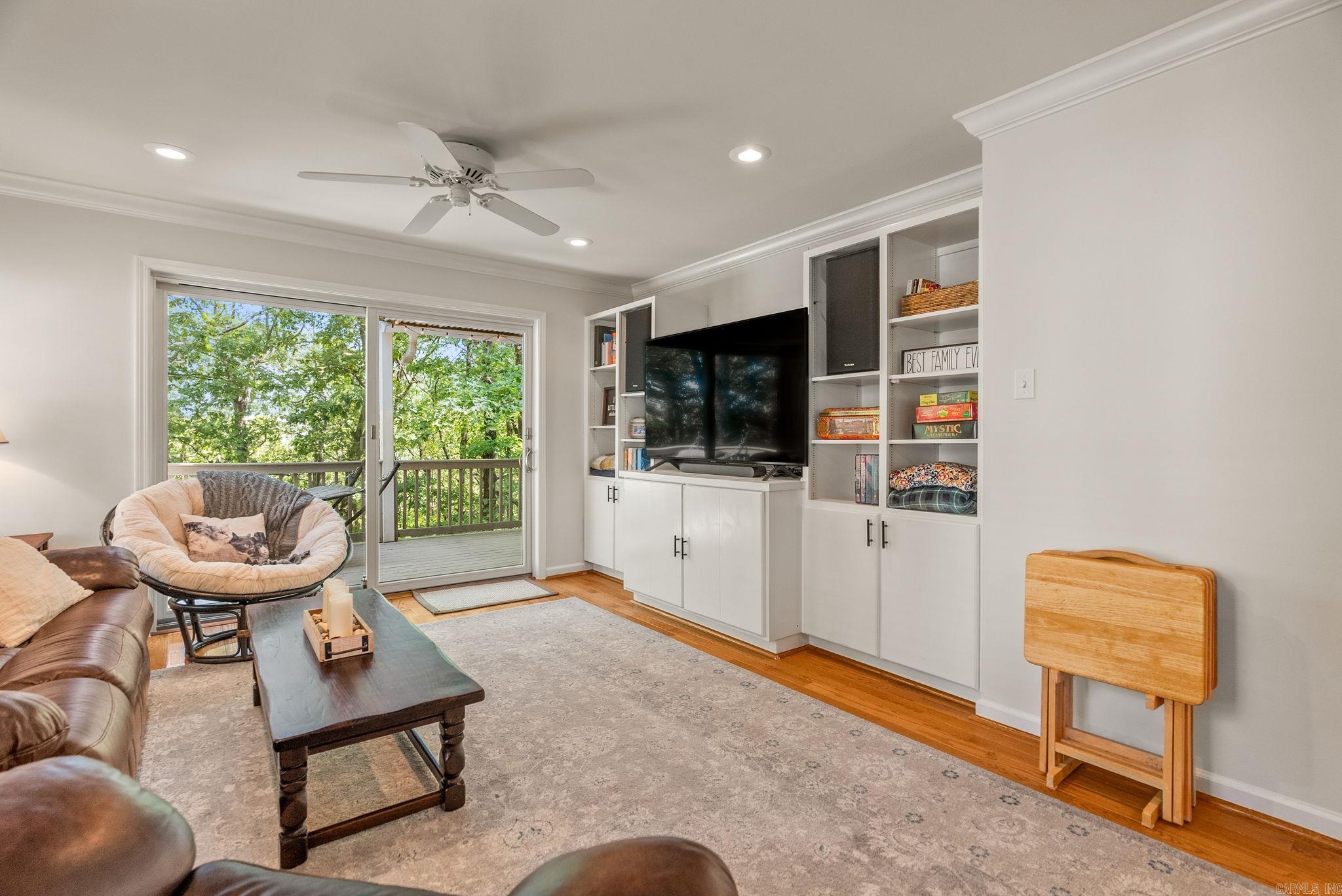 PLEASANT HEIGHTS ADDN - Residential