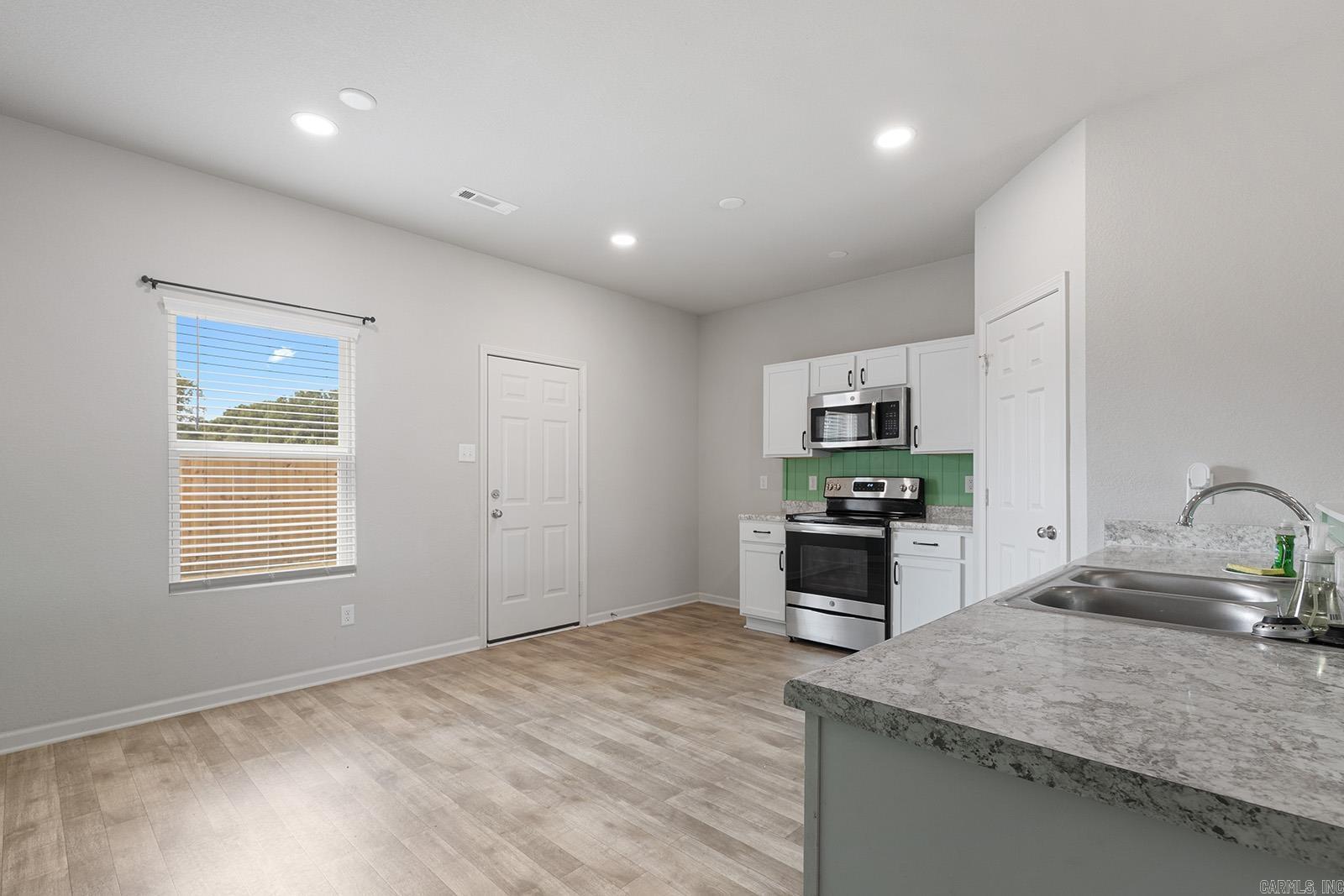 MATTHEWS MEADOWS PH 2 PUD - Residential