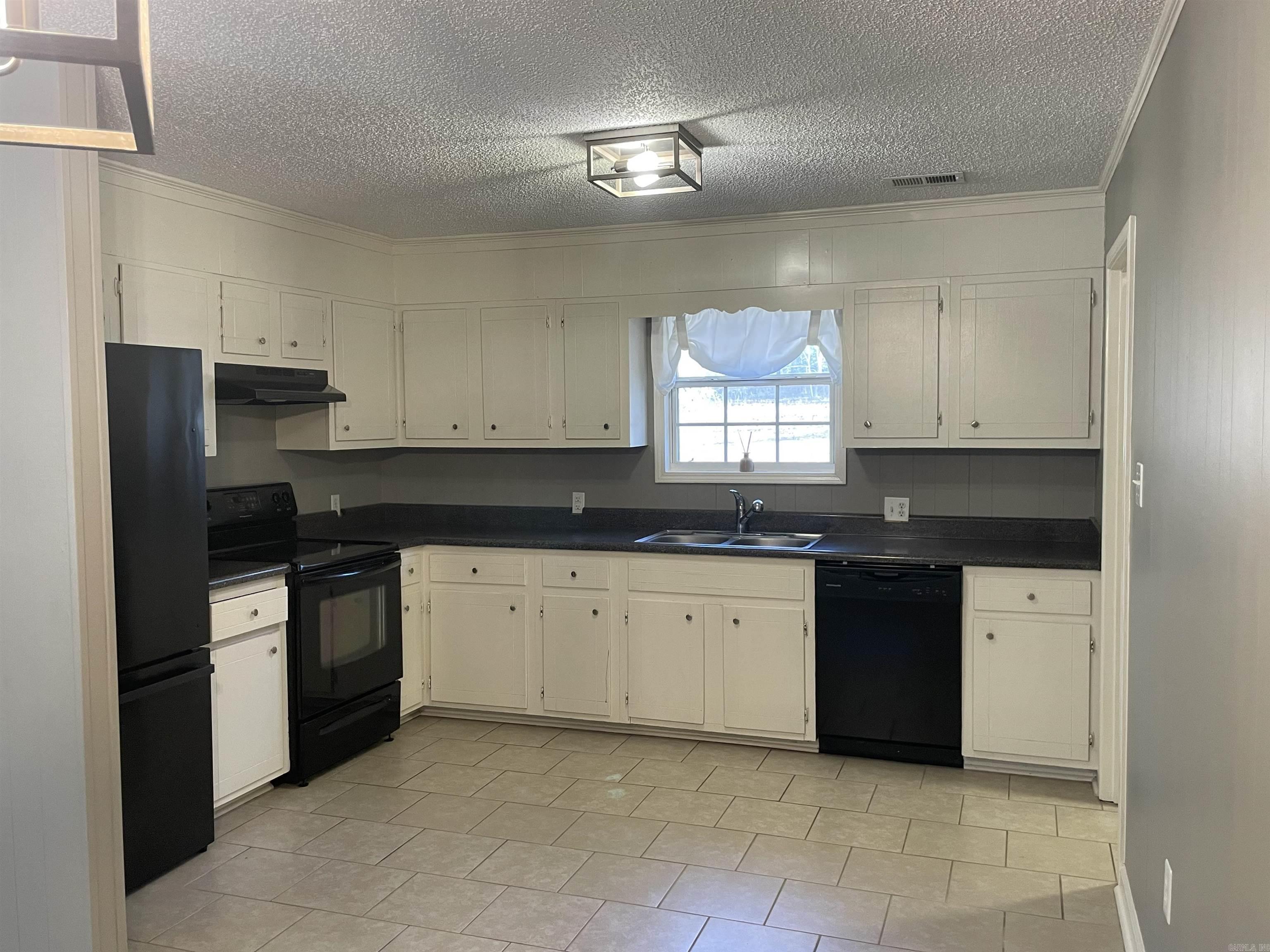 Joeys Replat - Residential