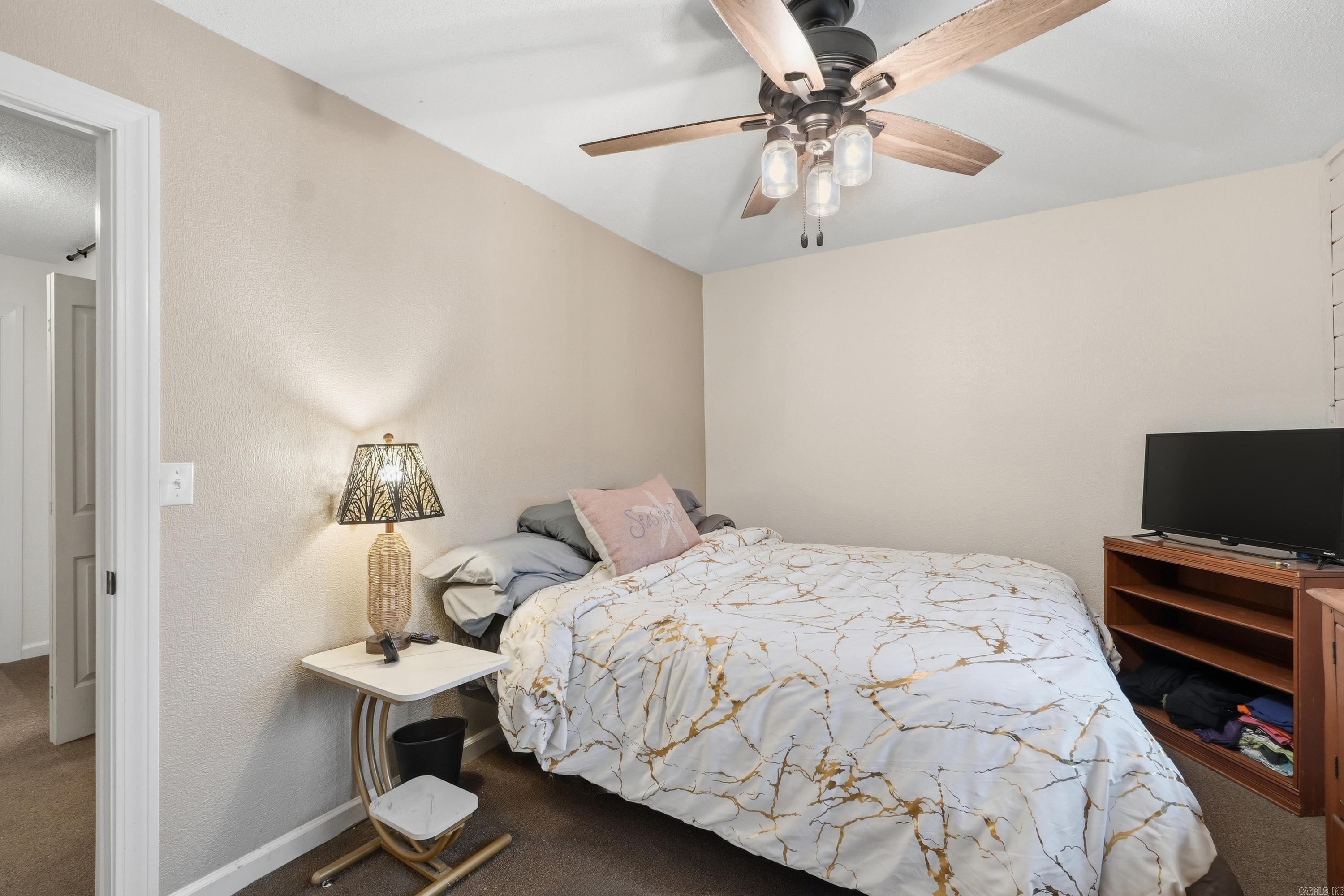 LAKEWOOD HILLS CONDO - Residential