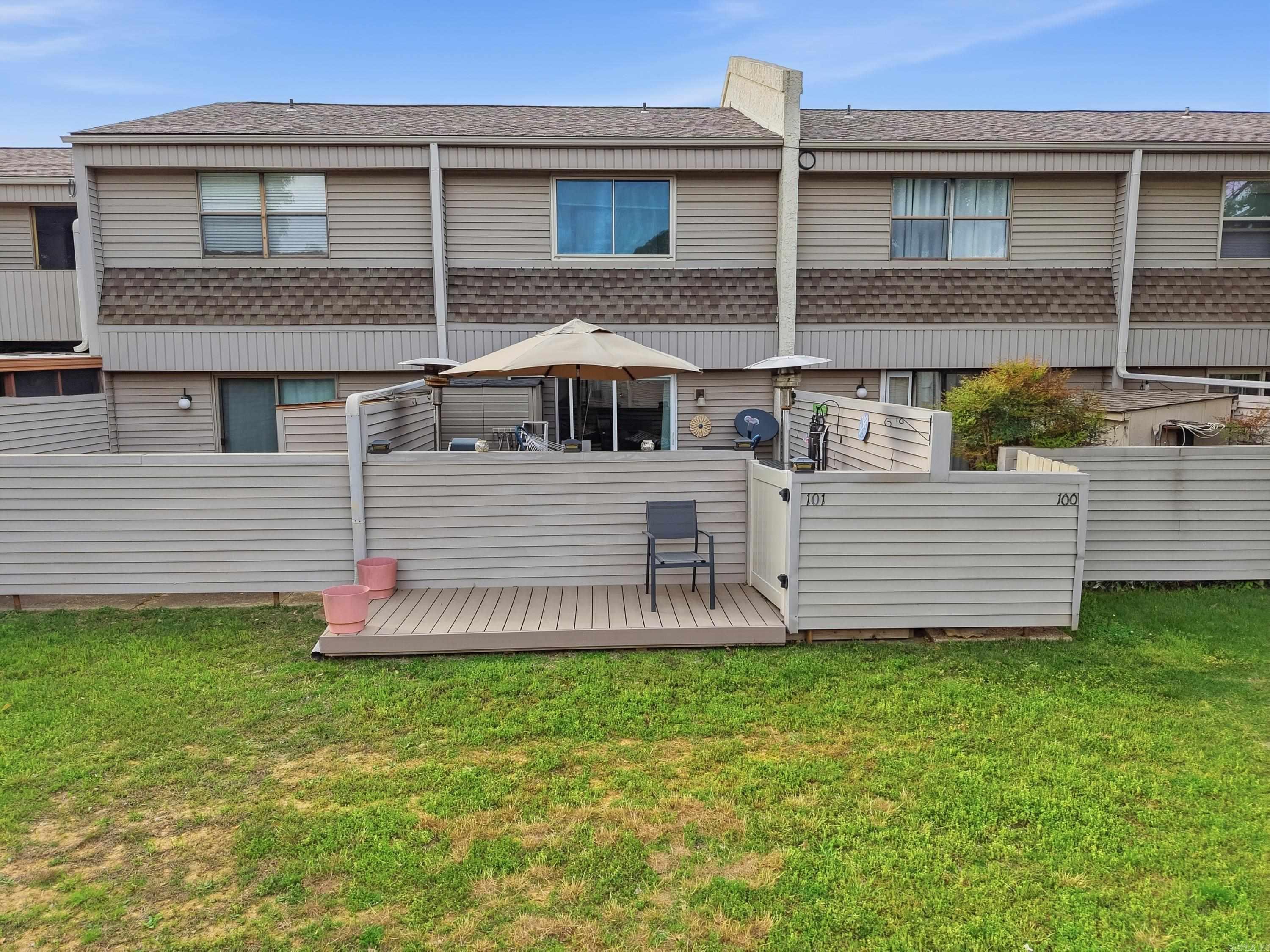 LAKEWOOD HILLS CONDO - Residential