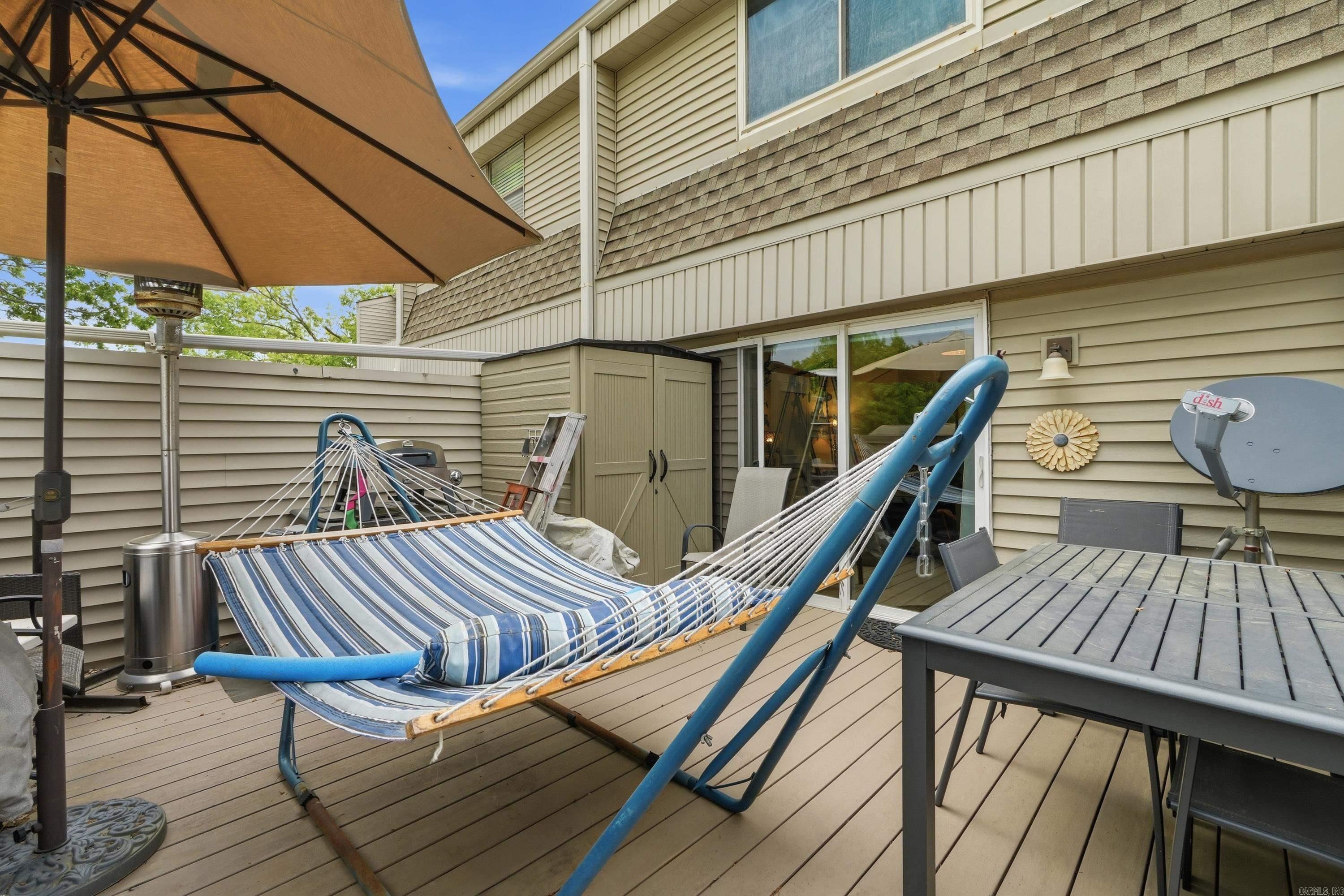 LAKEWOOD HILLS CONDO - Residential