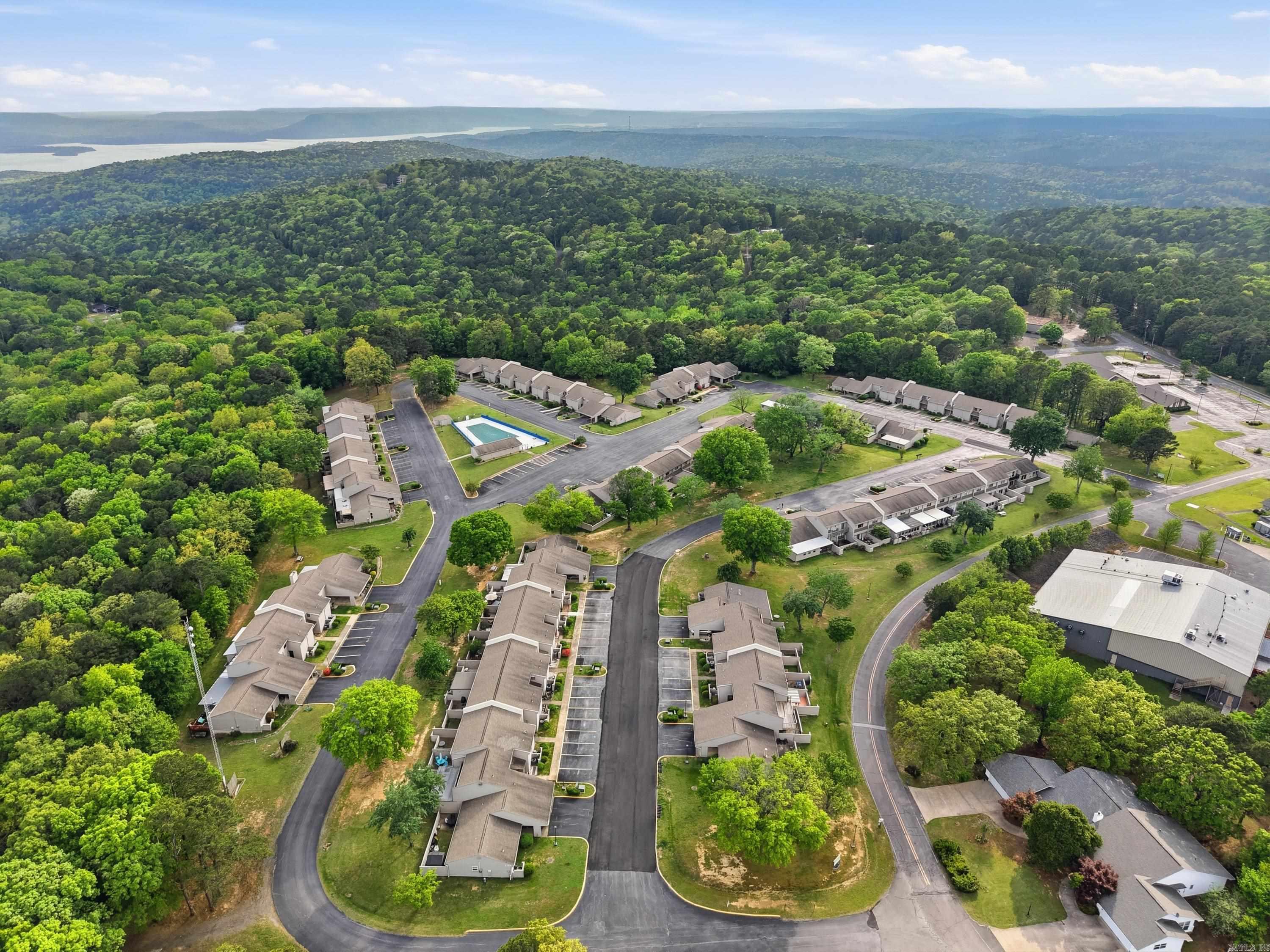 LAKEWOOD HILLS CONDO - Residential