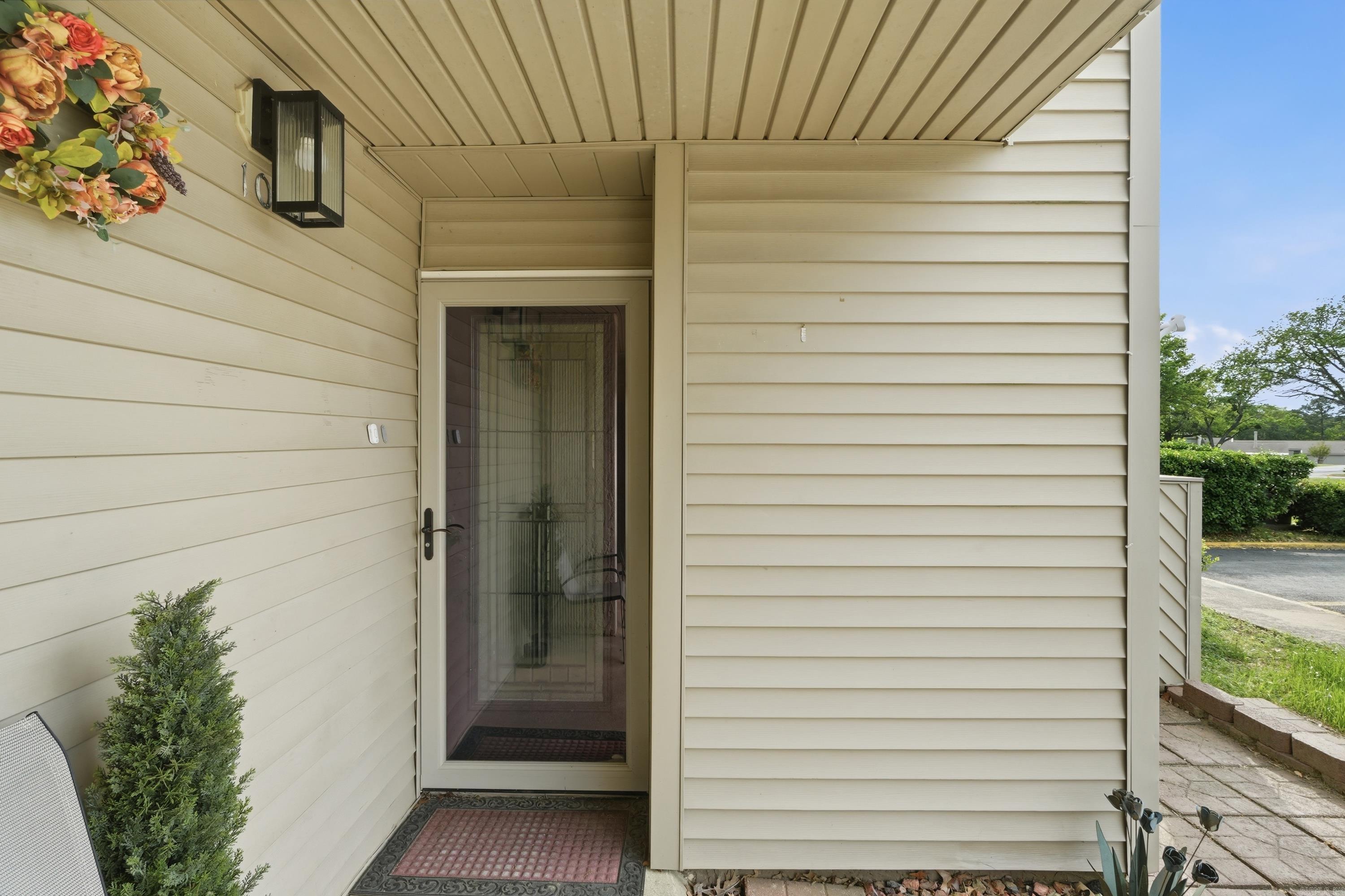 LAKEWOOD HILLS CONDO - Residential