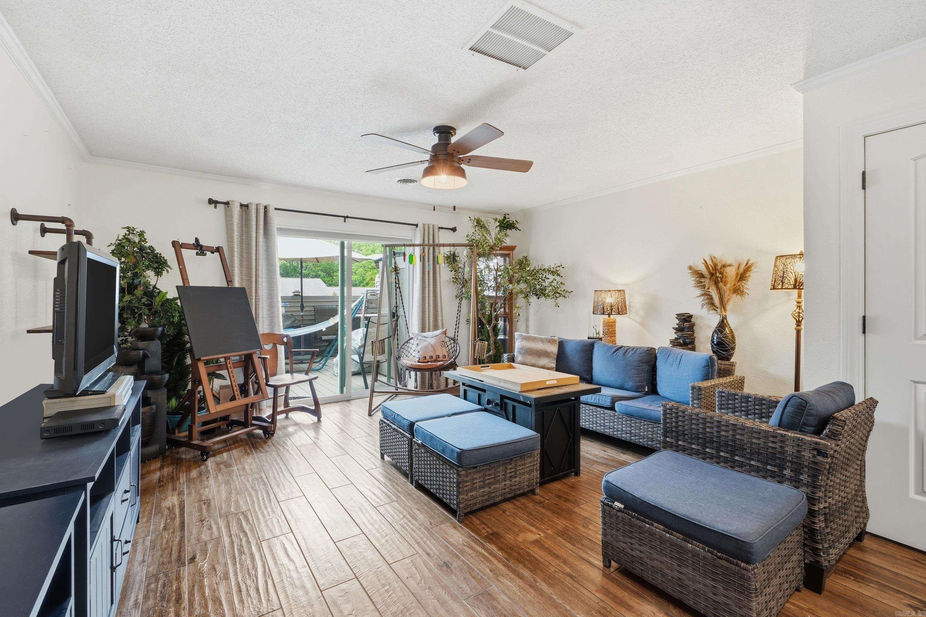 LAKEWOOD HILLS CONDO - Residential