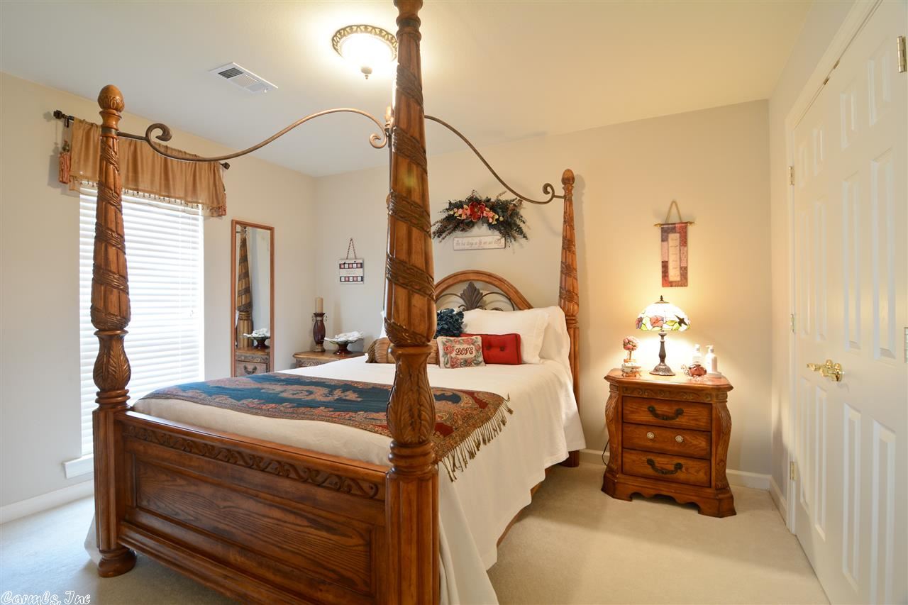 Mound Lake - Residential