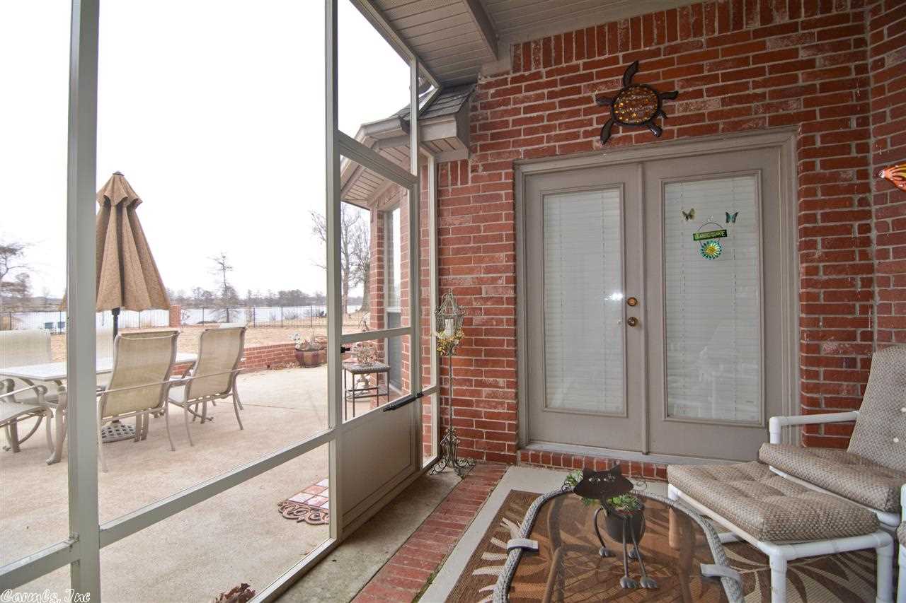 Mound Lake - Residential