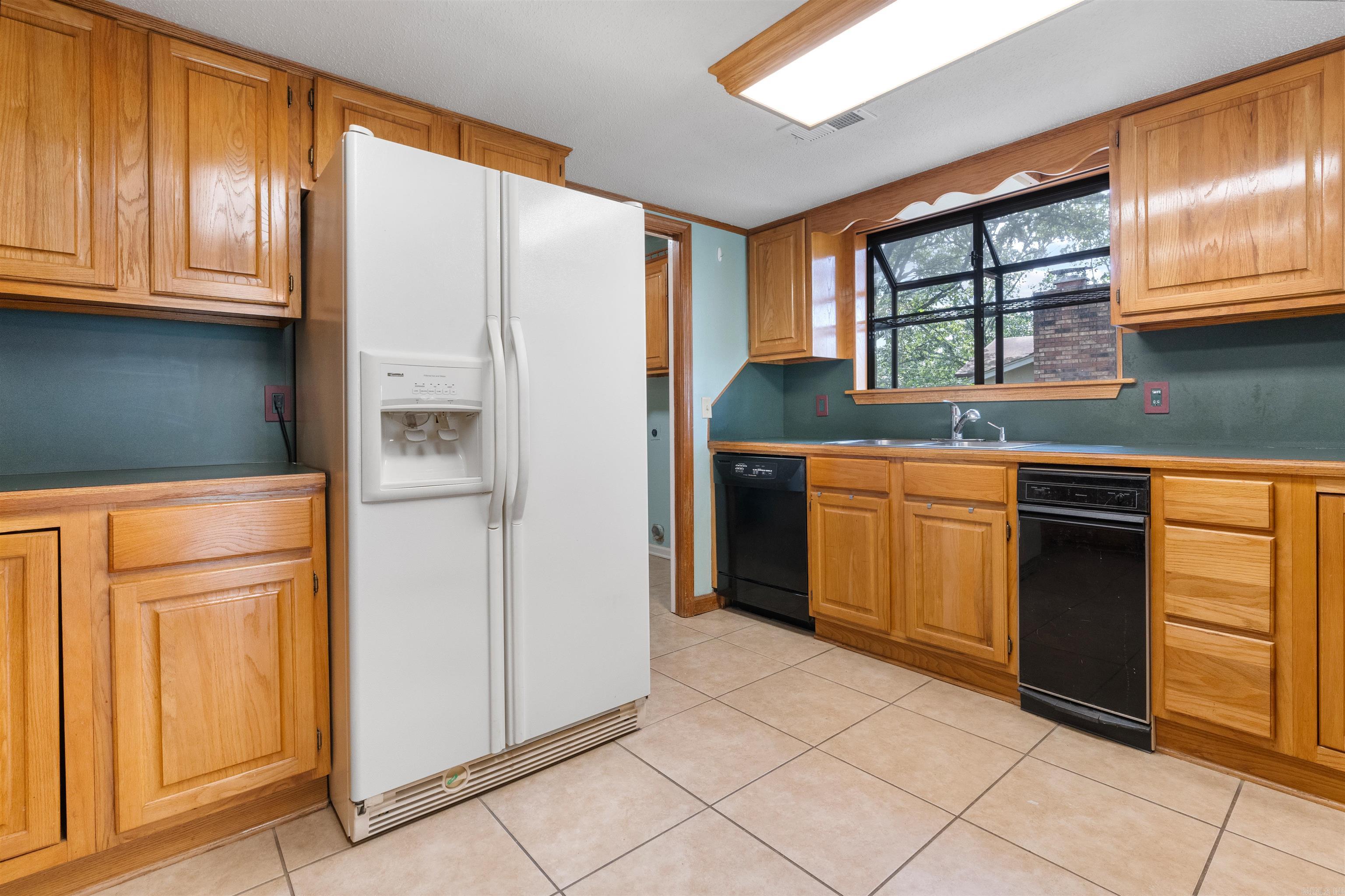 COUNTRY CLUB PARK - Residential