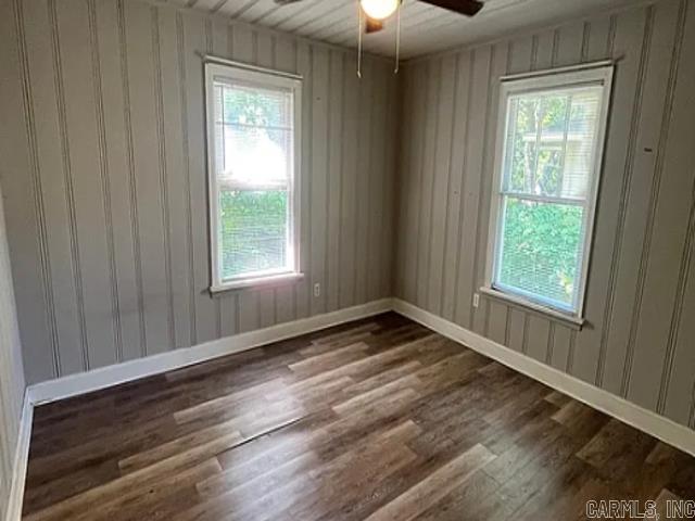 COLLEGE PARK - Residential