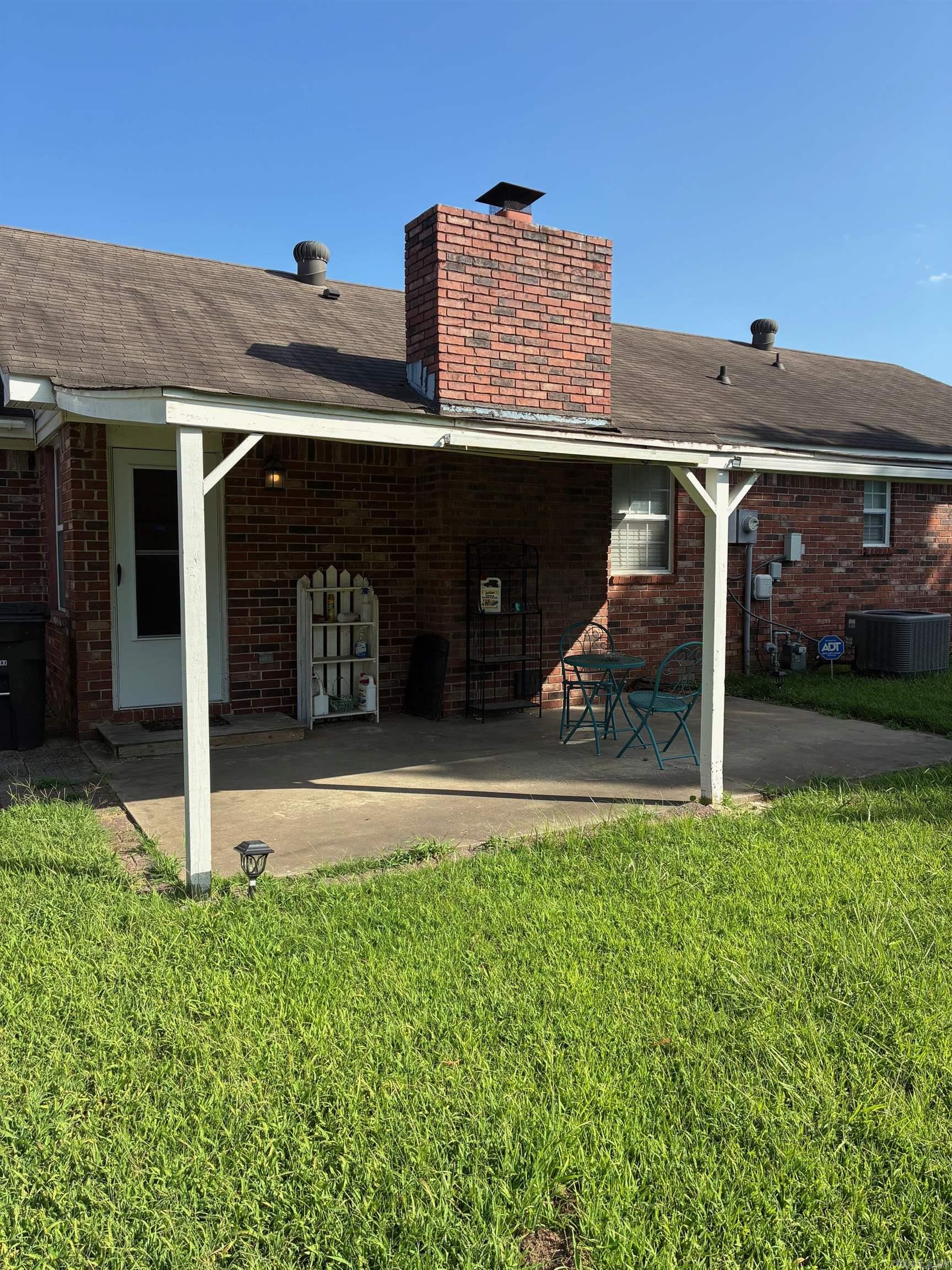 STONEWALL - Residential