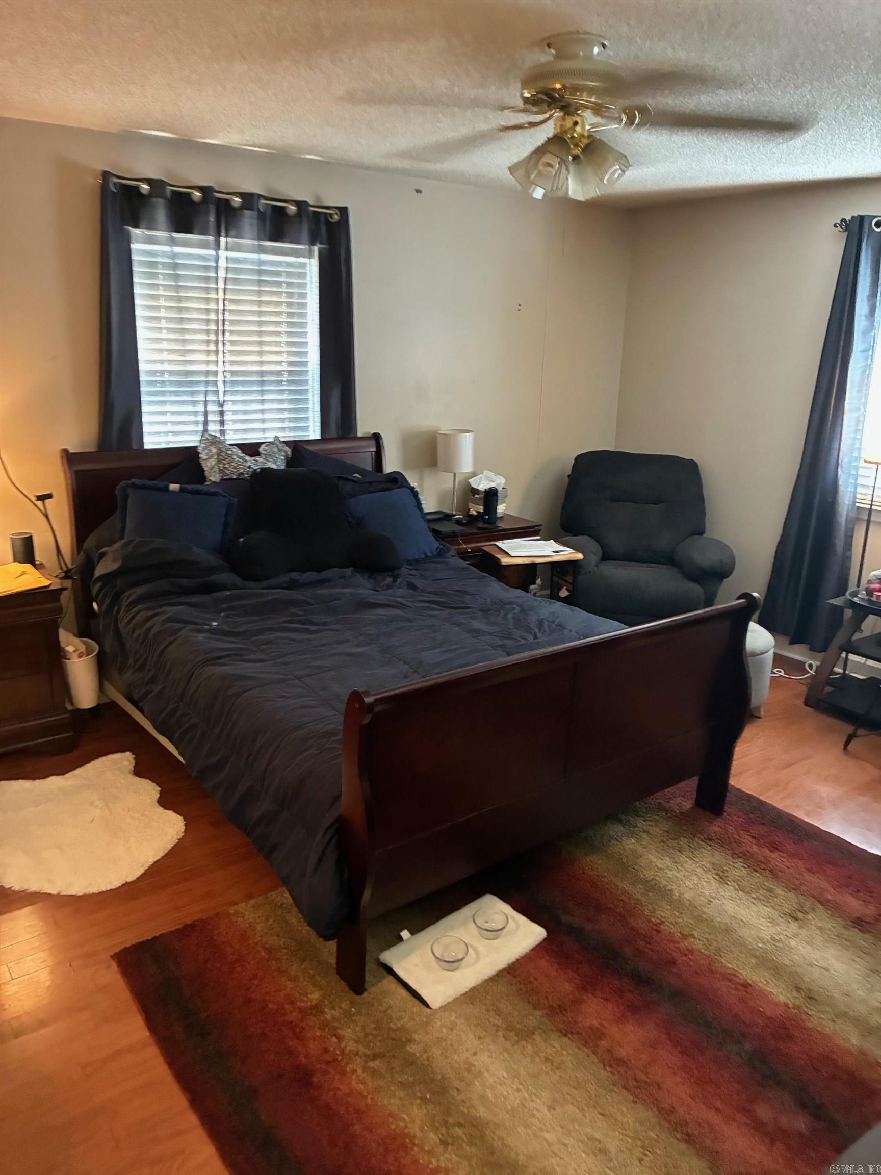 STONEWALL - Residential