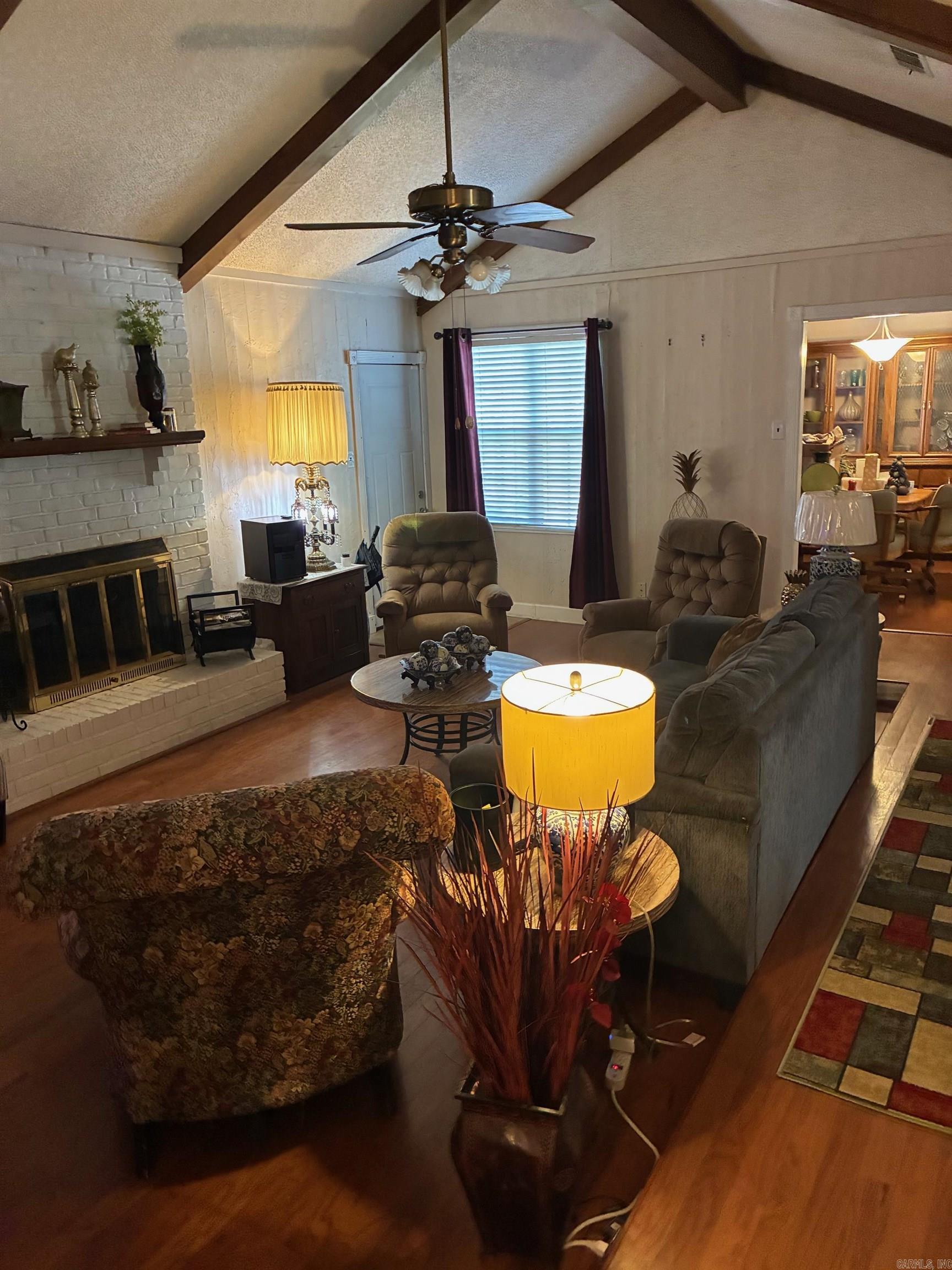 STONEWALL - Residential